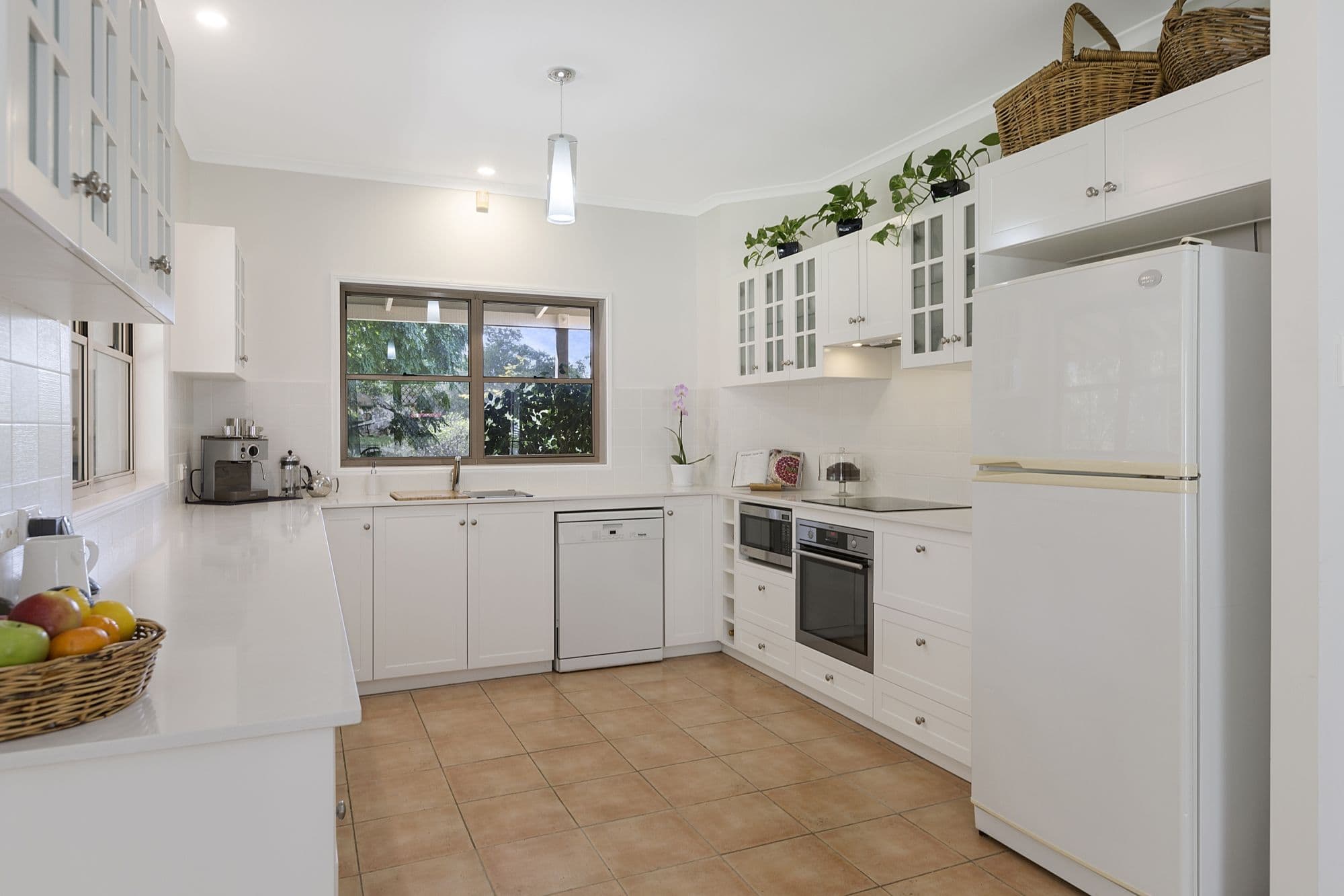 6 Rocheadon Drive, Eatons Hill QLD 4037, Eatons Hill - Thumbnail 5