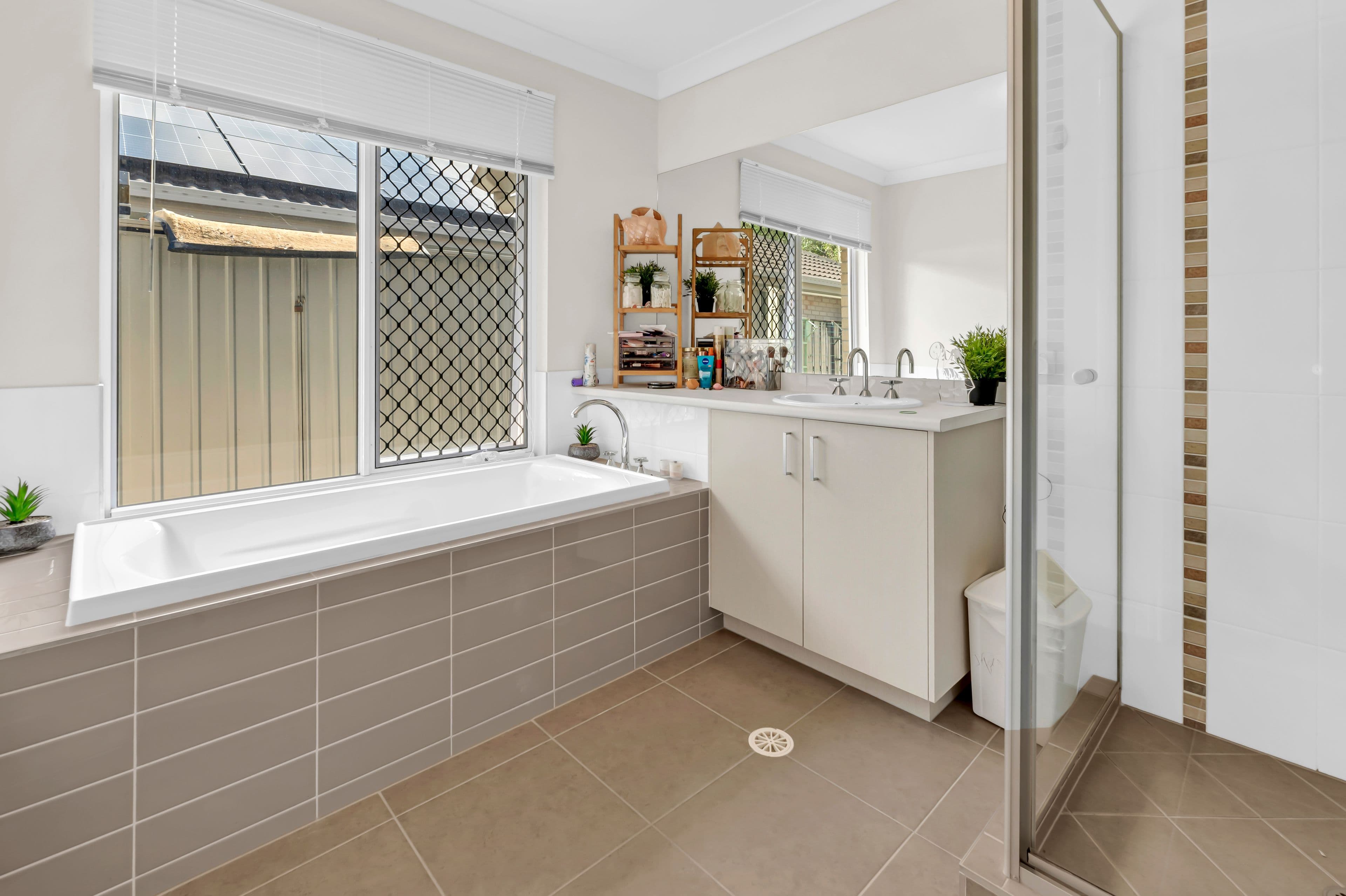 48 Runway Drive, Upper Coomera QLD 4209, Upper Coomera - Thumbnail 6