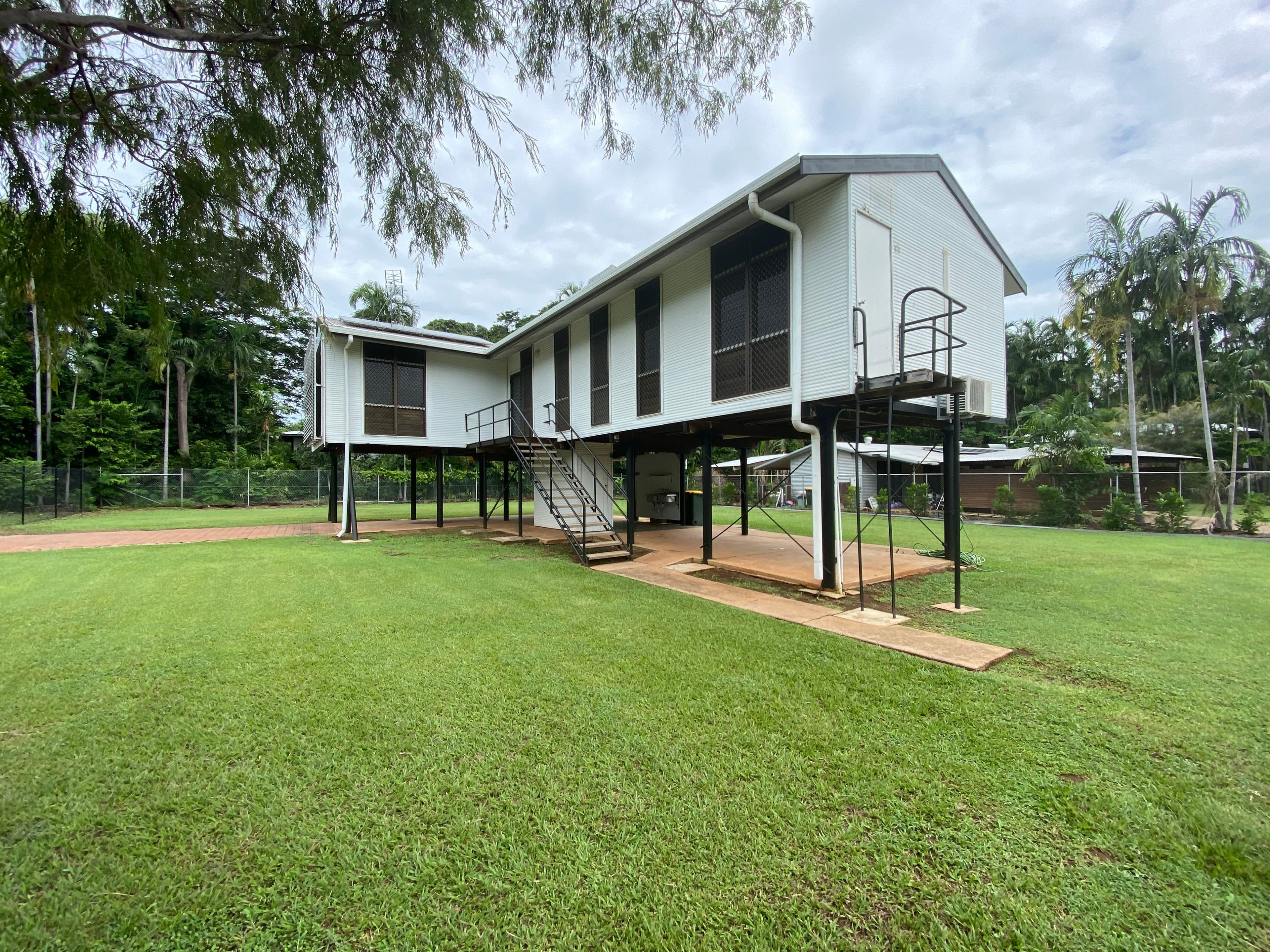 12 Bougainvilia Street, Nightcliff NT 0810, Nightcliff - Thumbnail 2