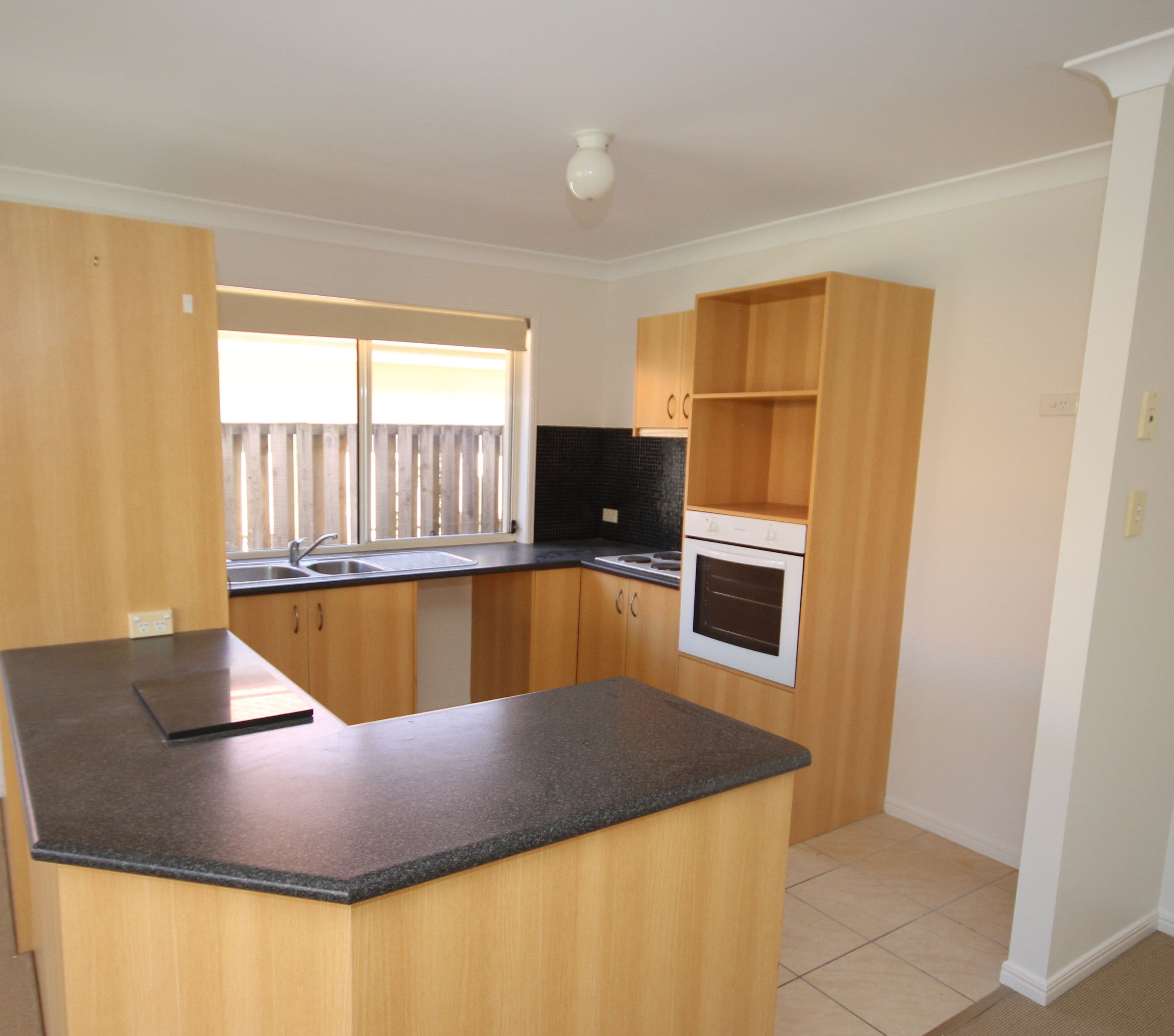 2/13-15 Kingston Drive, Banora Point NSW 2486, Banora Point - Thumbnail 2