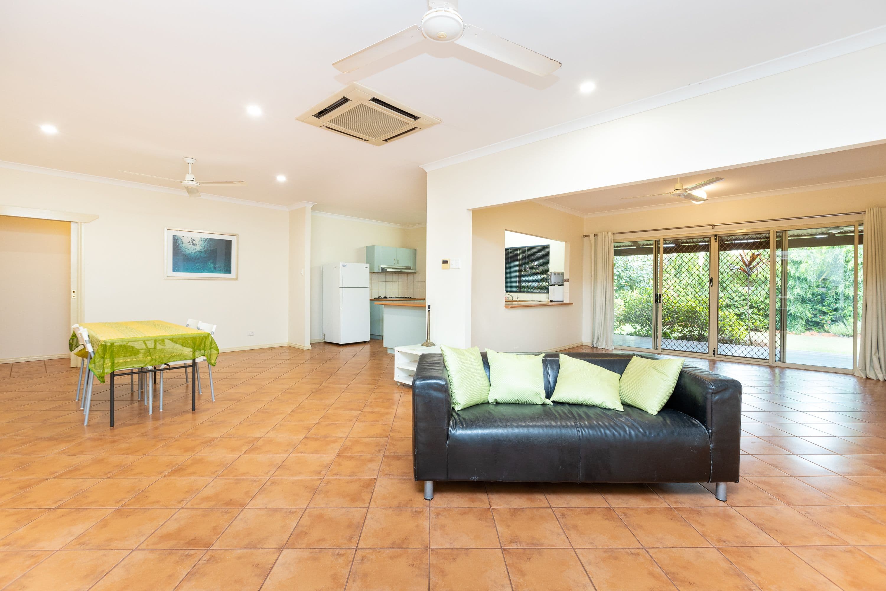 152 Sanderling Drive, Djugun WA 6725, Djugun - Thumbnail 7