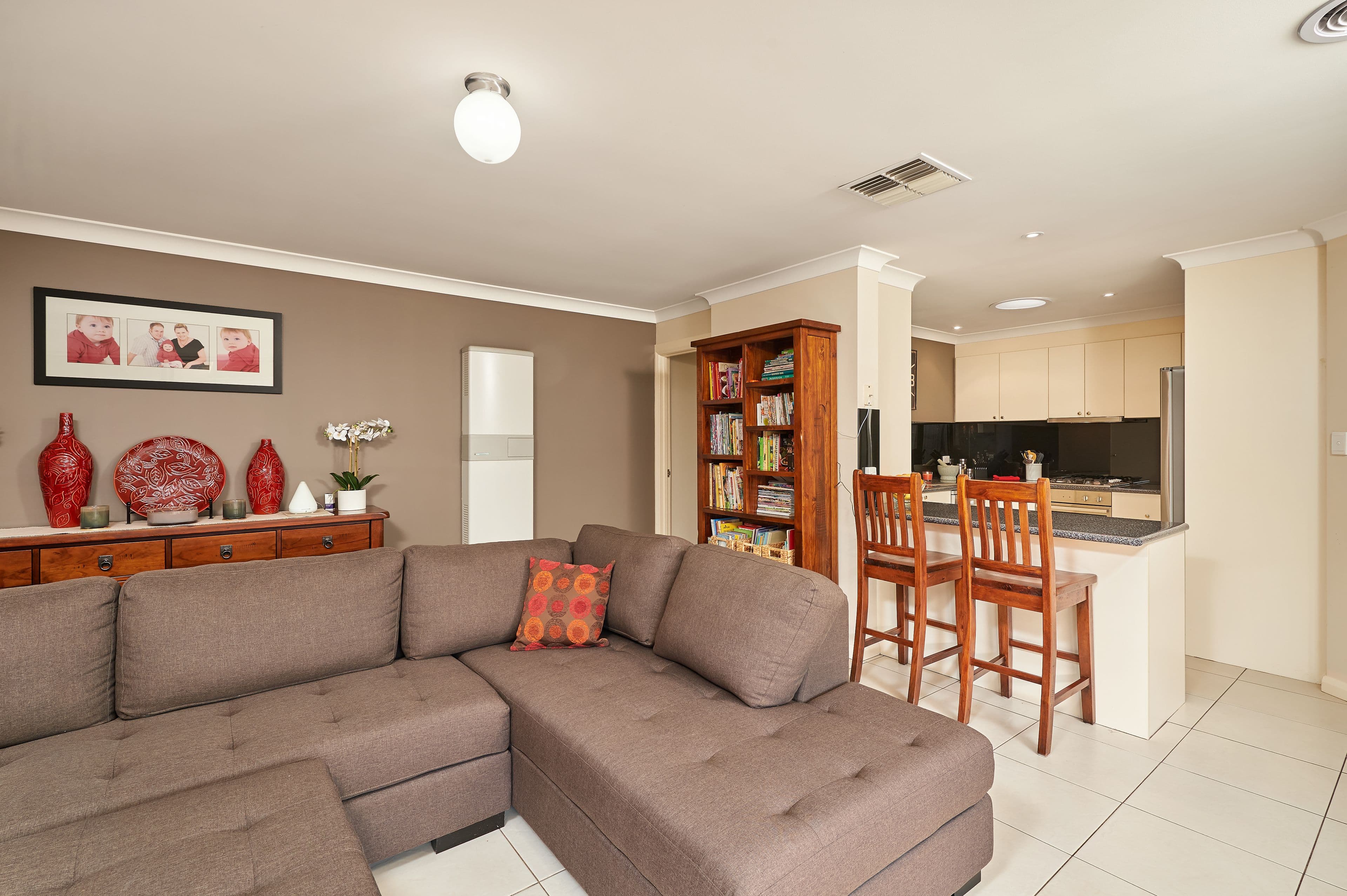 22 Mirrul Street, Glenfield Park - Thumbnail 3