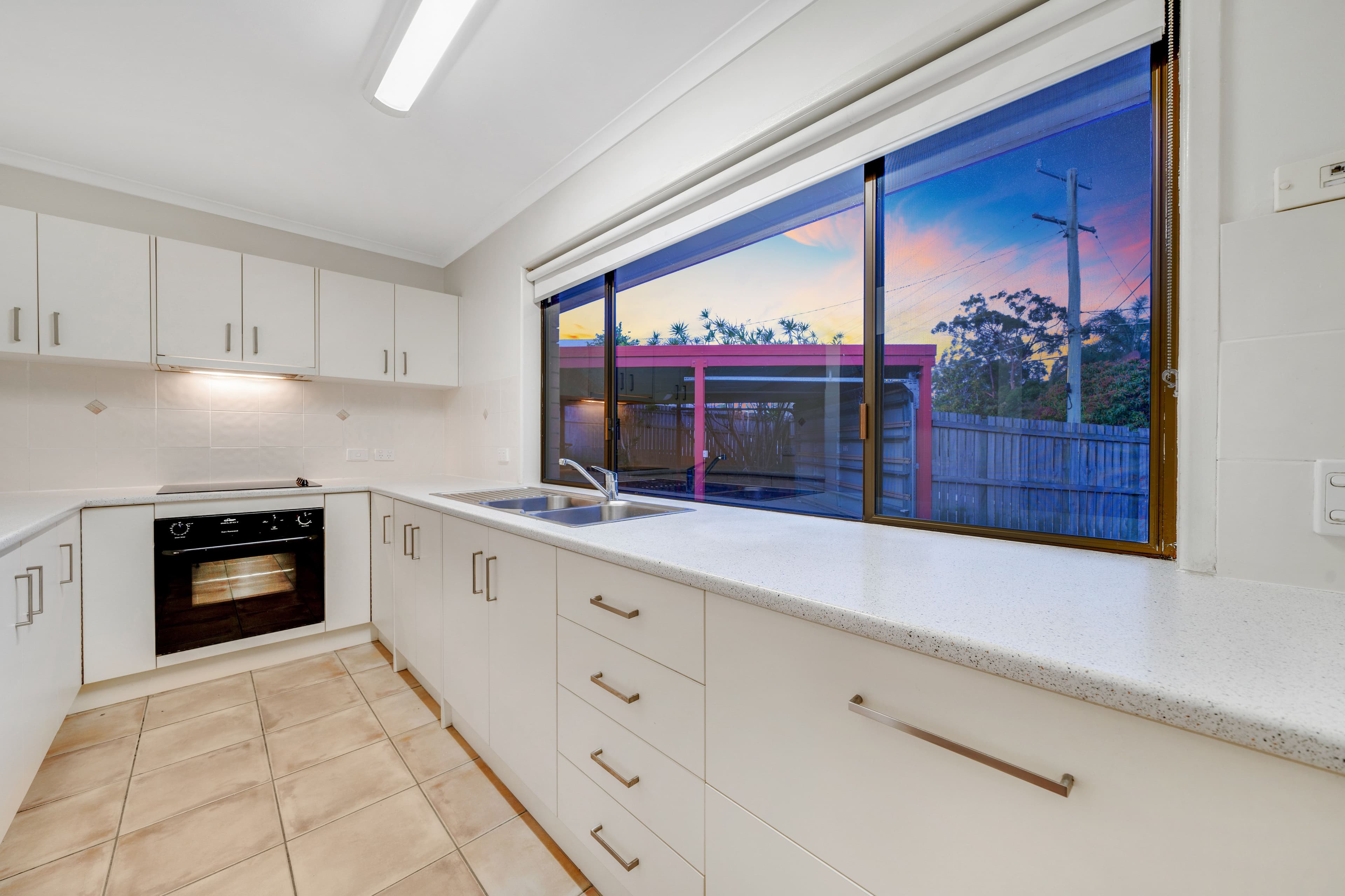10 Mendip Street, Rochedale South QLD 4123, Rochedale South - Thumbnail 3