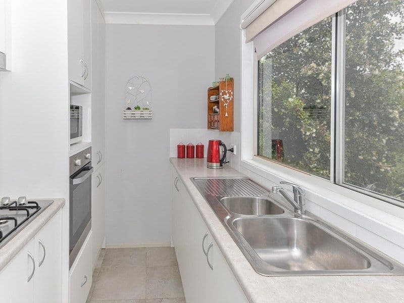 82a Hume Boulevard, Killarney Vale NSW 2261, Killarney Vale - Thumbnail 2