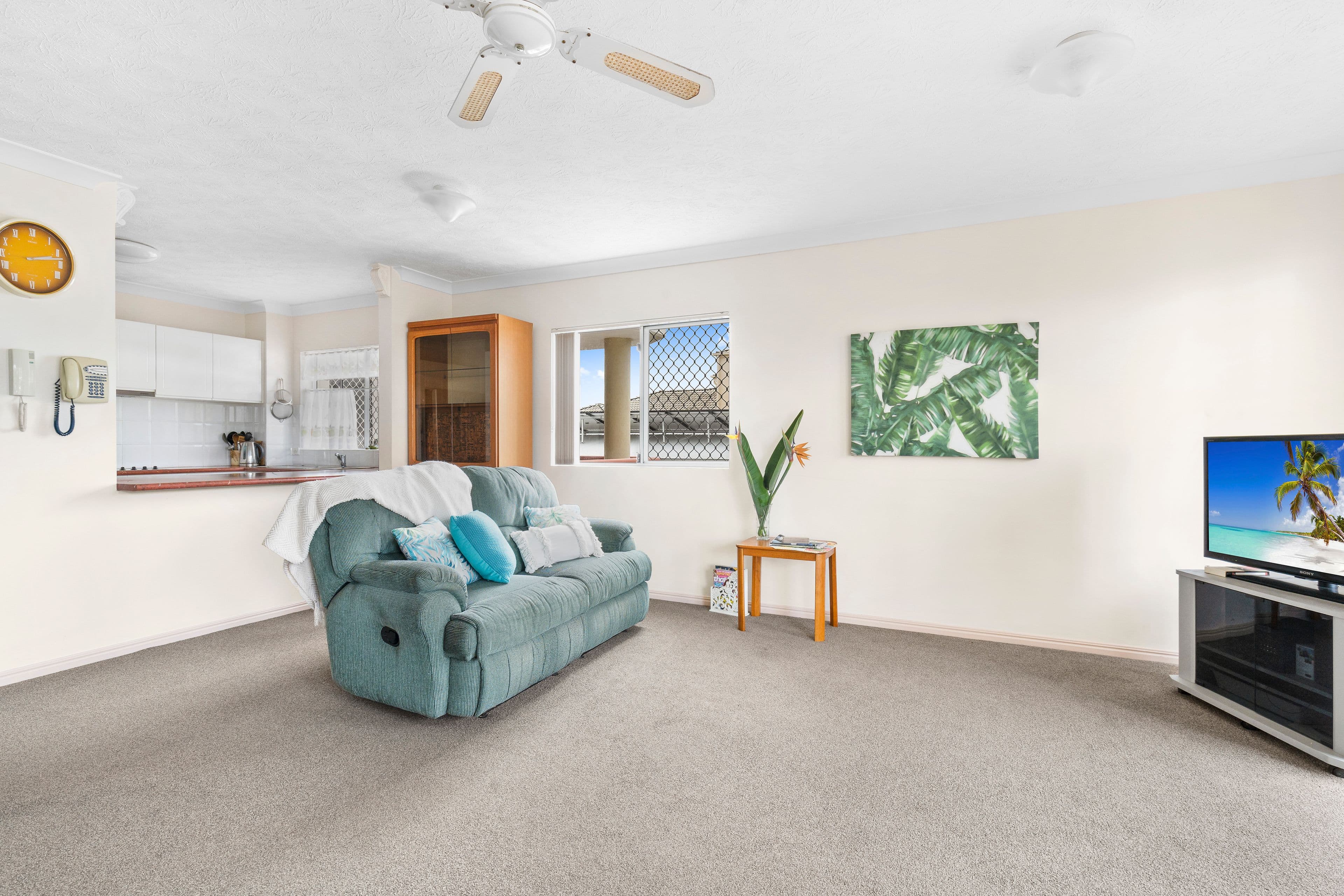 6-8 Petrel Avenue, Mermaid Beach QLD 4218, Mermaid Beach - Thumbnail 4