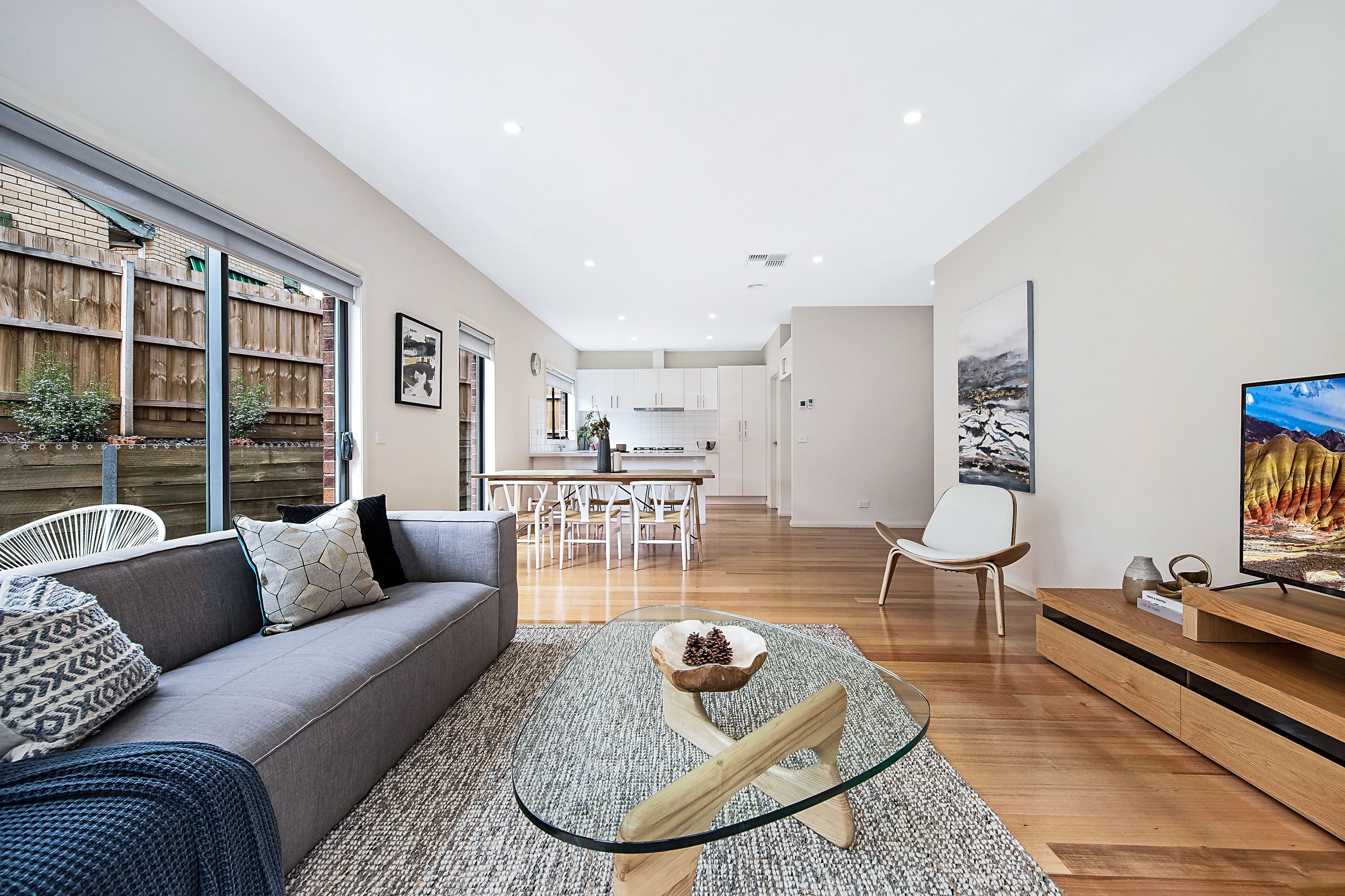 1 Oakern Street, Mount Waverley VIC 3149, Mount Waverley - Image 1