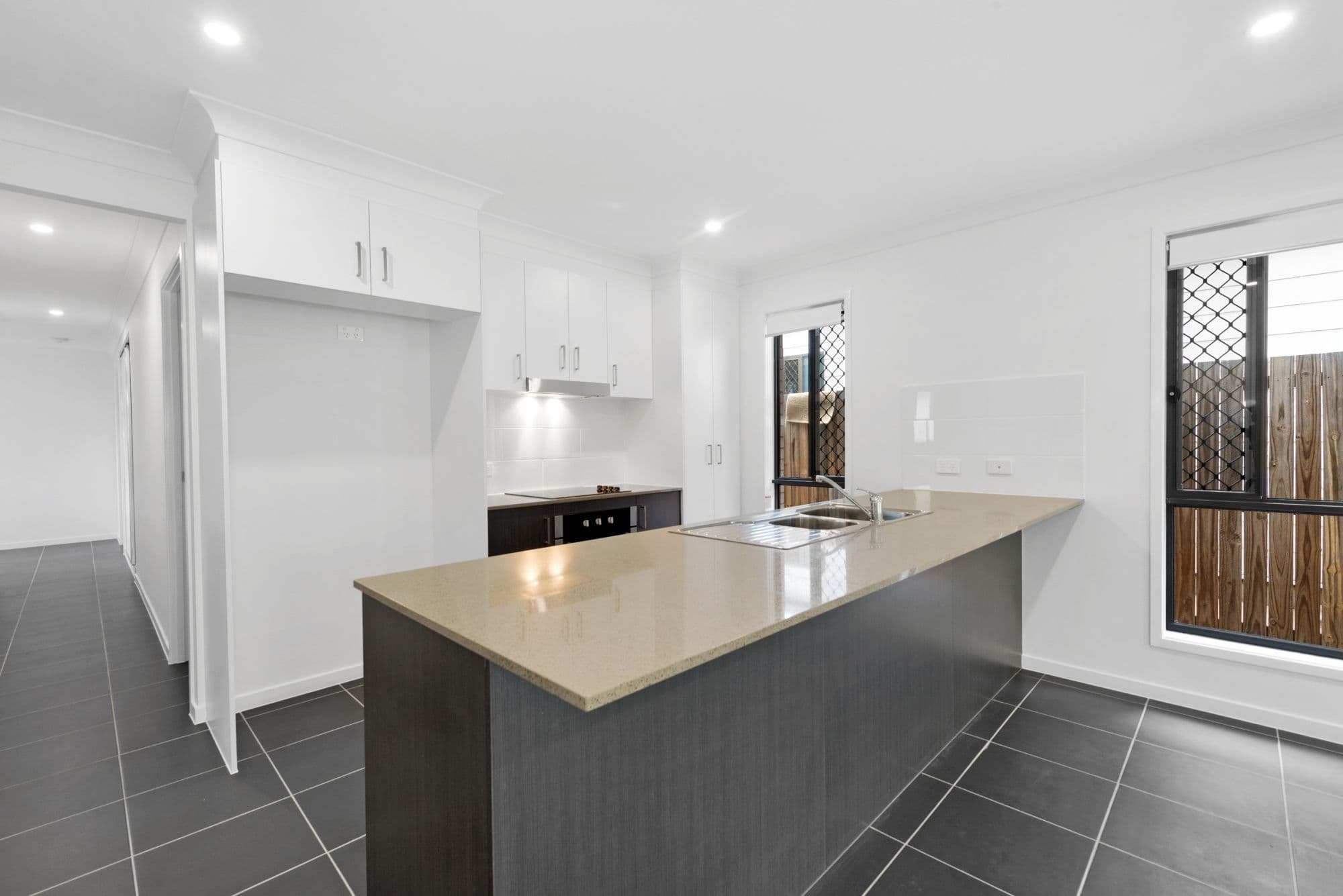 21 May Street, Mango Hill QLD 4509, Mango Hill - Thumbnail 2