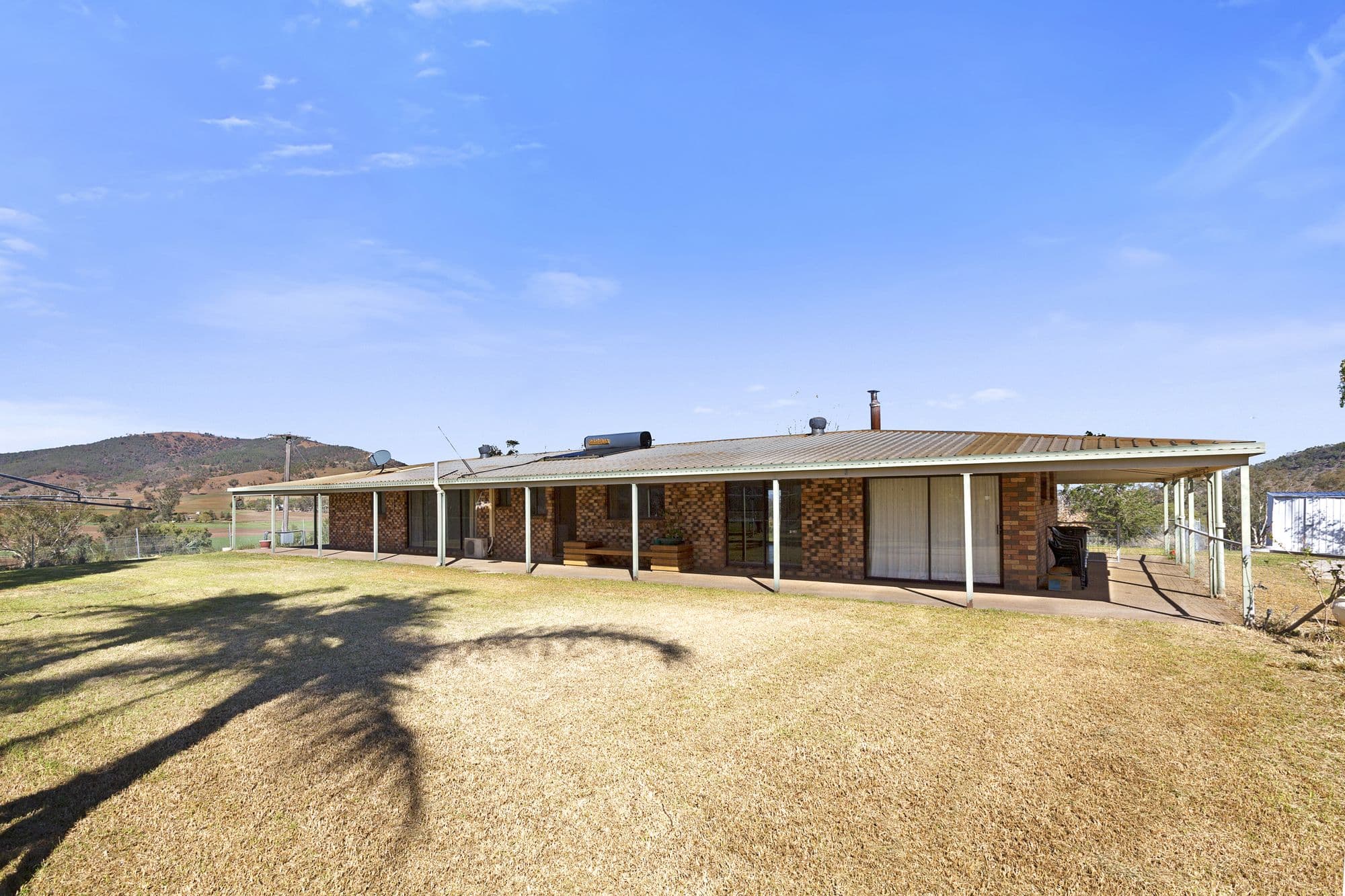 423 Garthowen Road, Tamworth NSW 2340, Tamworth - Thumbnail 2