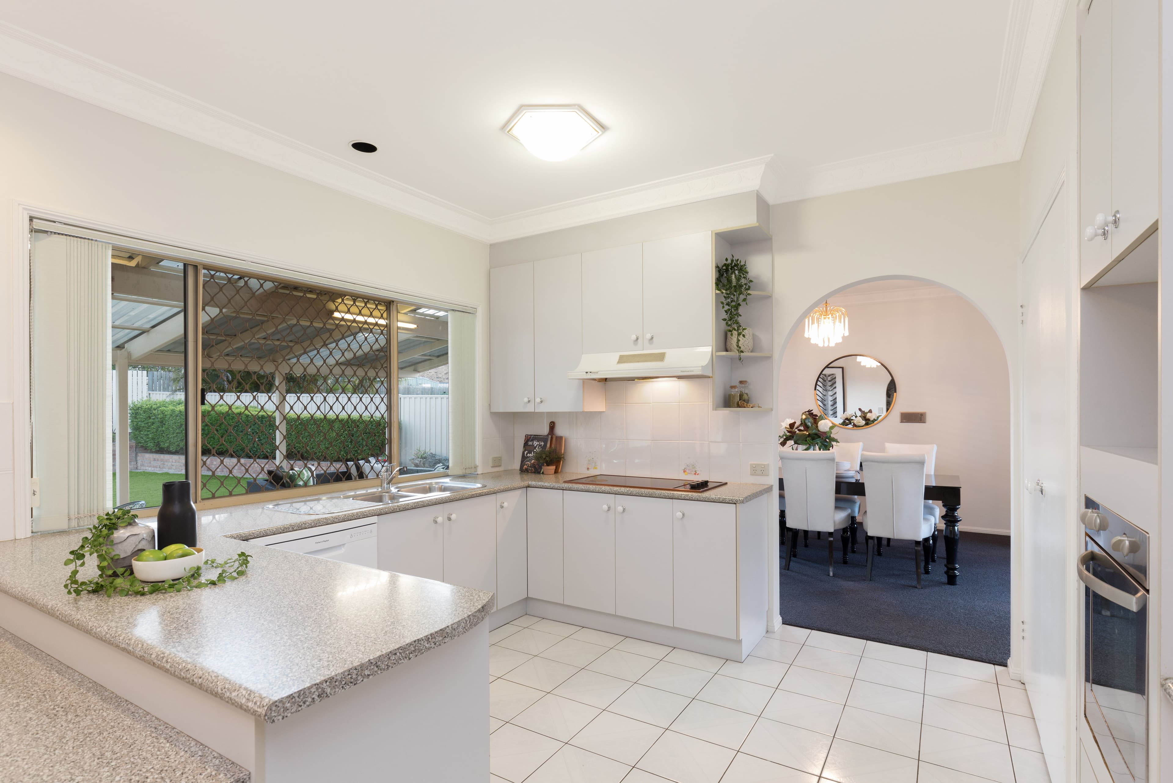 8 Styphelia Street, Mount Gravatt East QLD 4122, Mount Gravatt East - Thumbnail 4