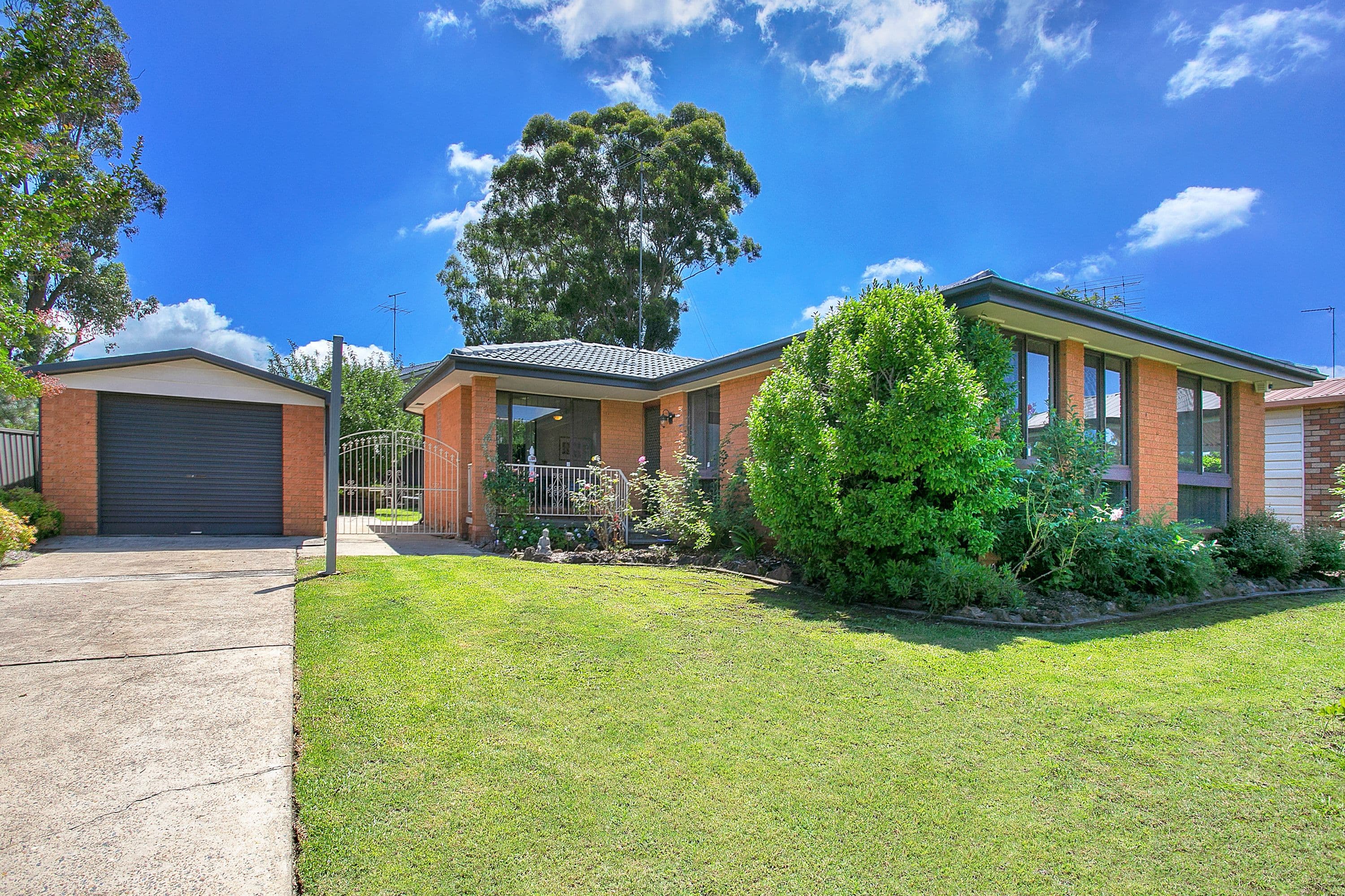 16 Robinson Road, Cranebrook NSW 2749, Cranebrook - Image 1