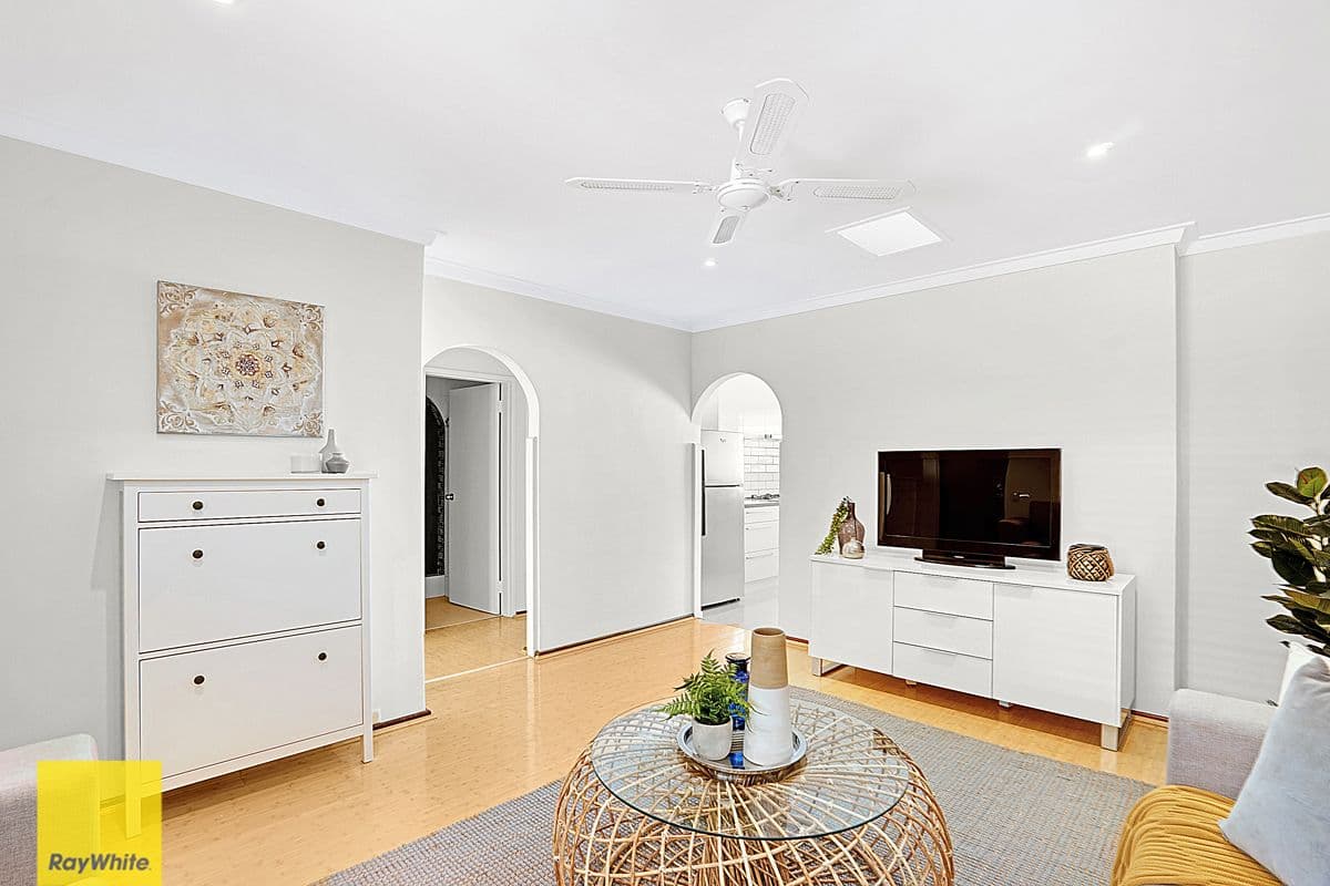 207 Waterloo Street, Tuart Hill WA 6060, Tuart Hill - Thumbnail 5