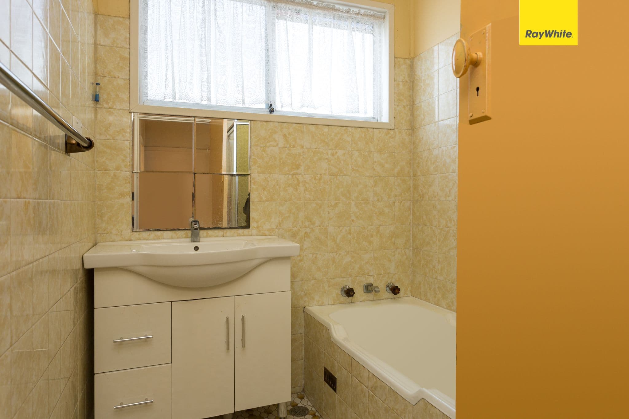 20 Carlton Parade, Punchbowl - Thumbnail 6