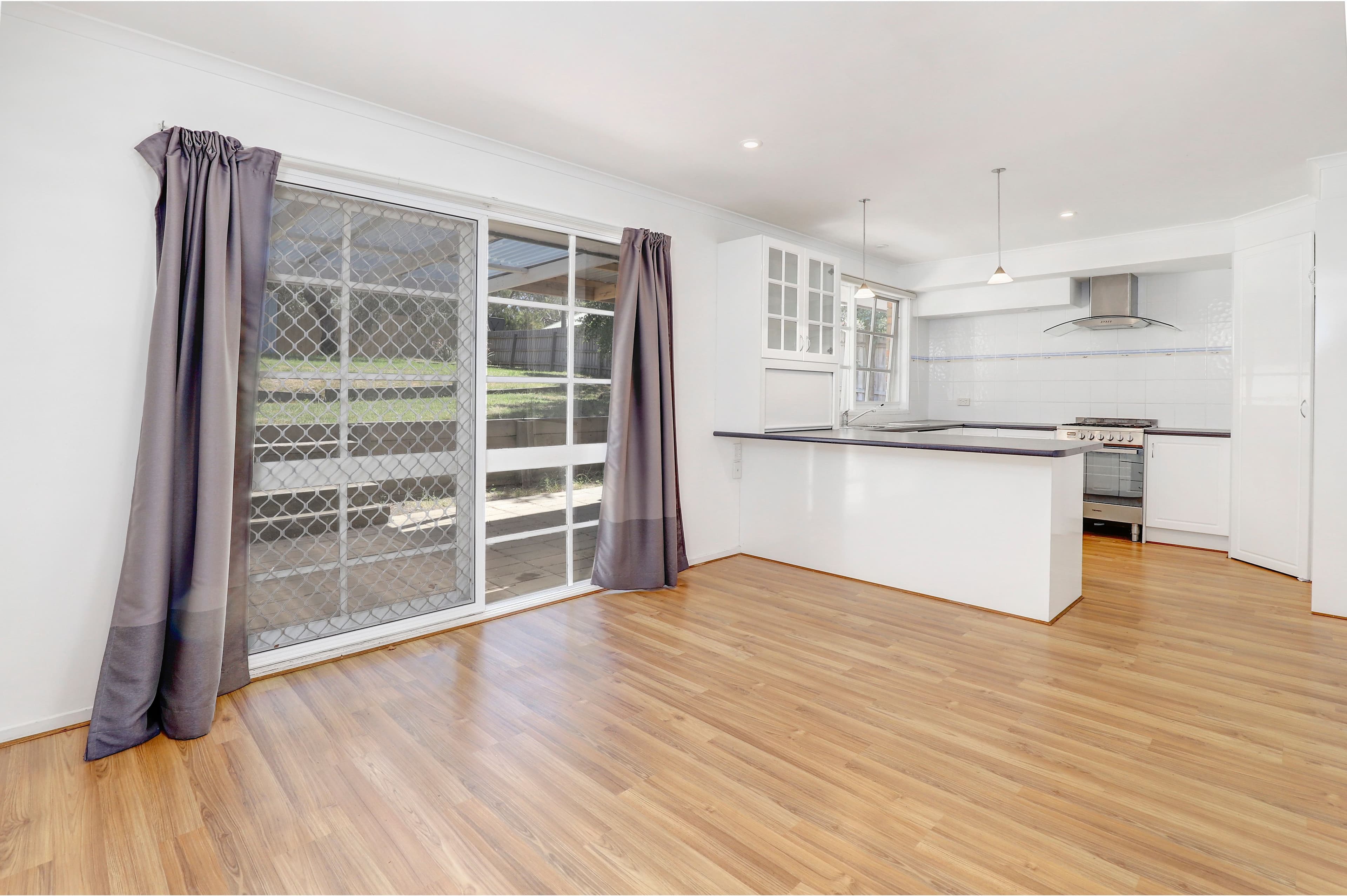 16 Warrain Avenue, Rosebud VIC 3939, Rosebud - Thumbnail 3