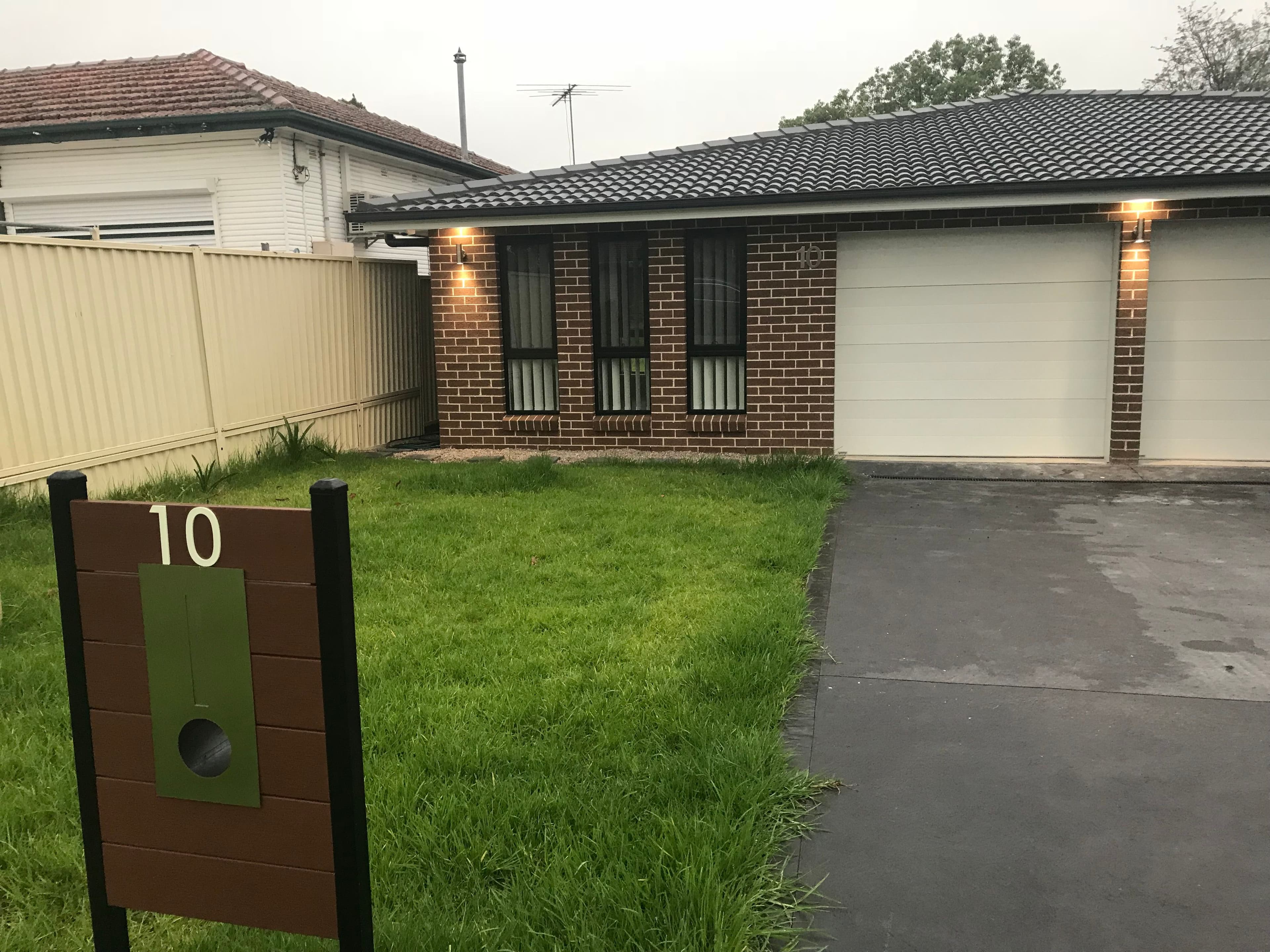 10 Orchard Road, Fairfield East NSW 2165, Fairfield East - Image 1