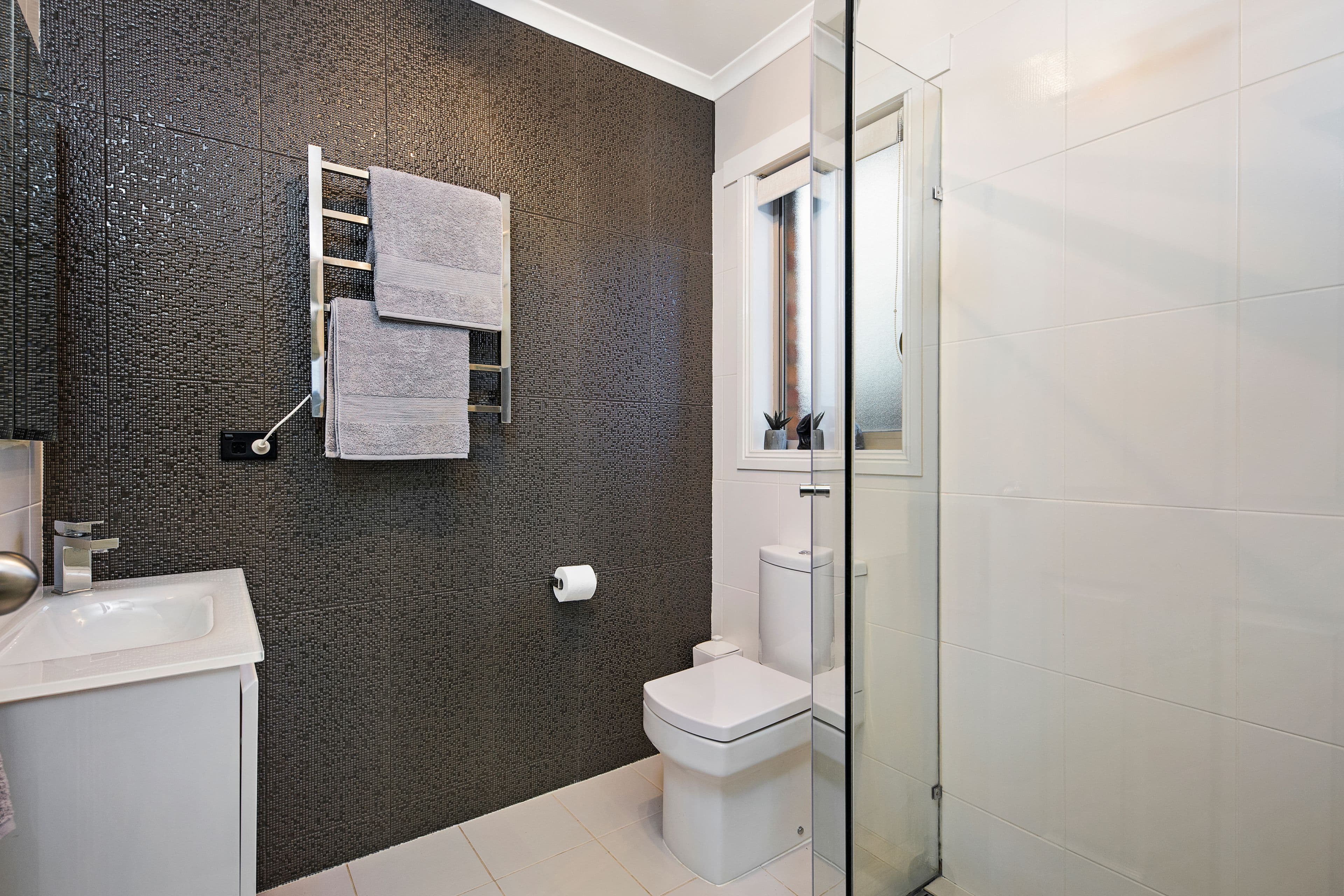 18 Reid Street, Brown Hill  Victoria  3350, Australia, Brown Hill - Thumbnail 7