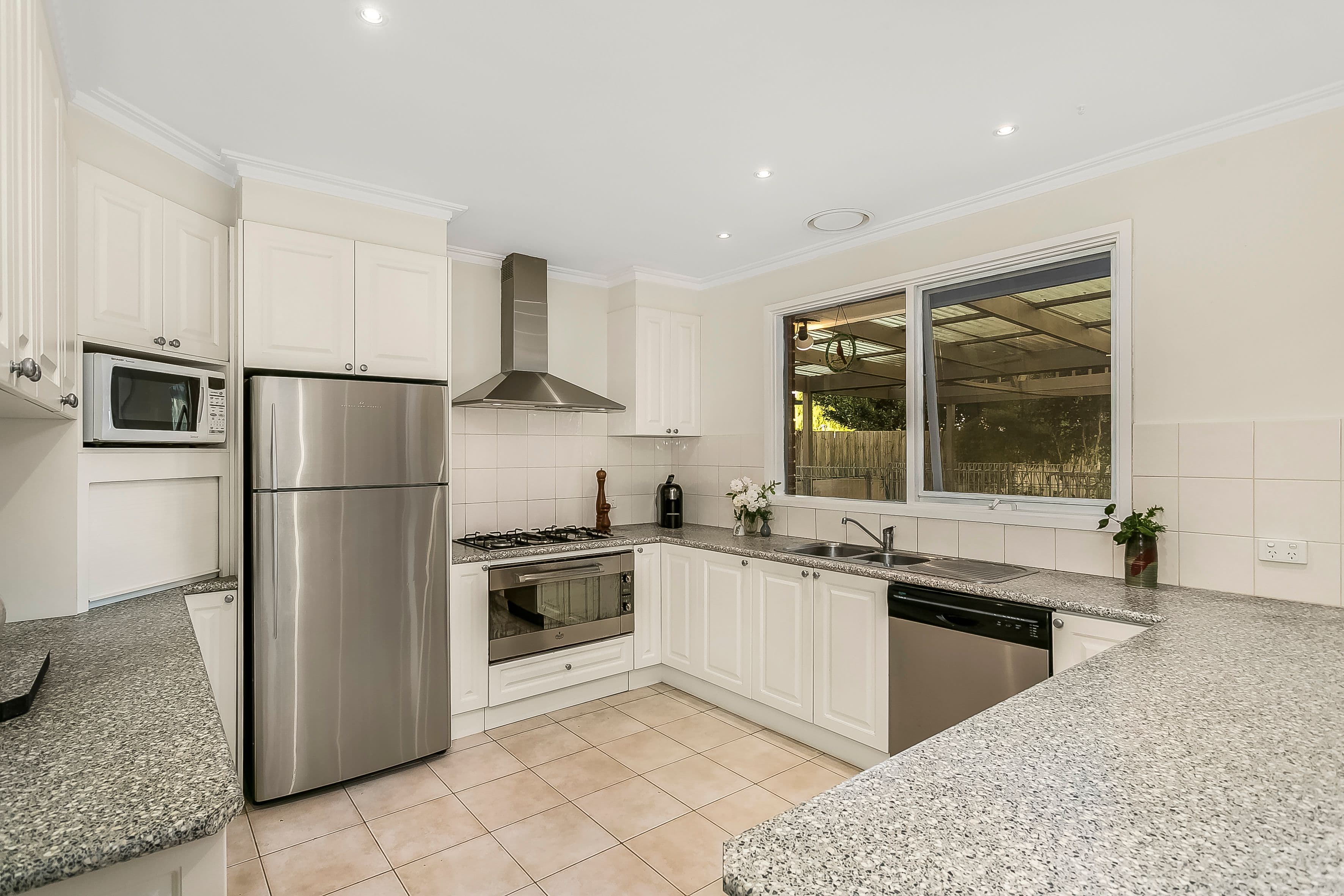 5 Moray Grove, Vermont South VIC 3133, Vermont South - Thumbnail 2