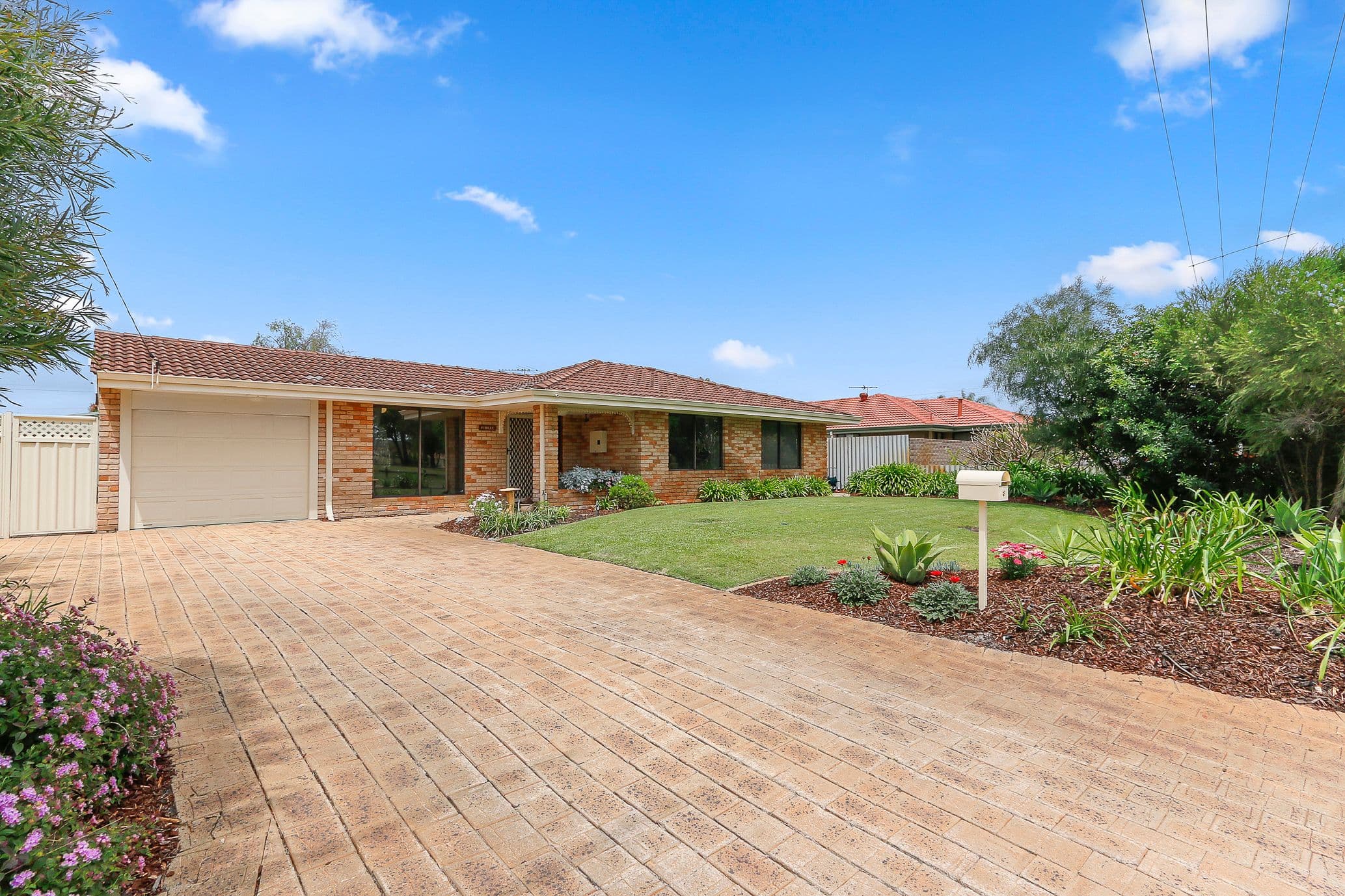 8 Wheatley Place, Morley WA 6062, Morley - Thumbnail 2