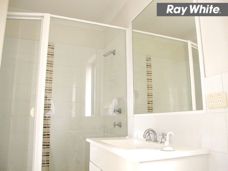 13A Wingate Avenue, West Hoxton NSW 2171, West Hoxton - Thumbnail 2