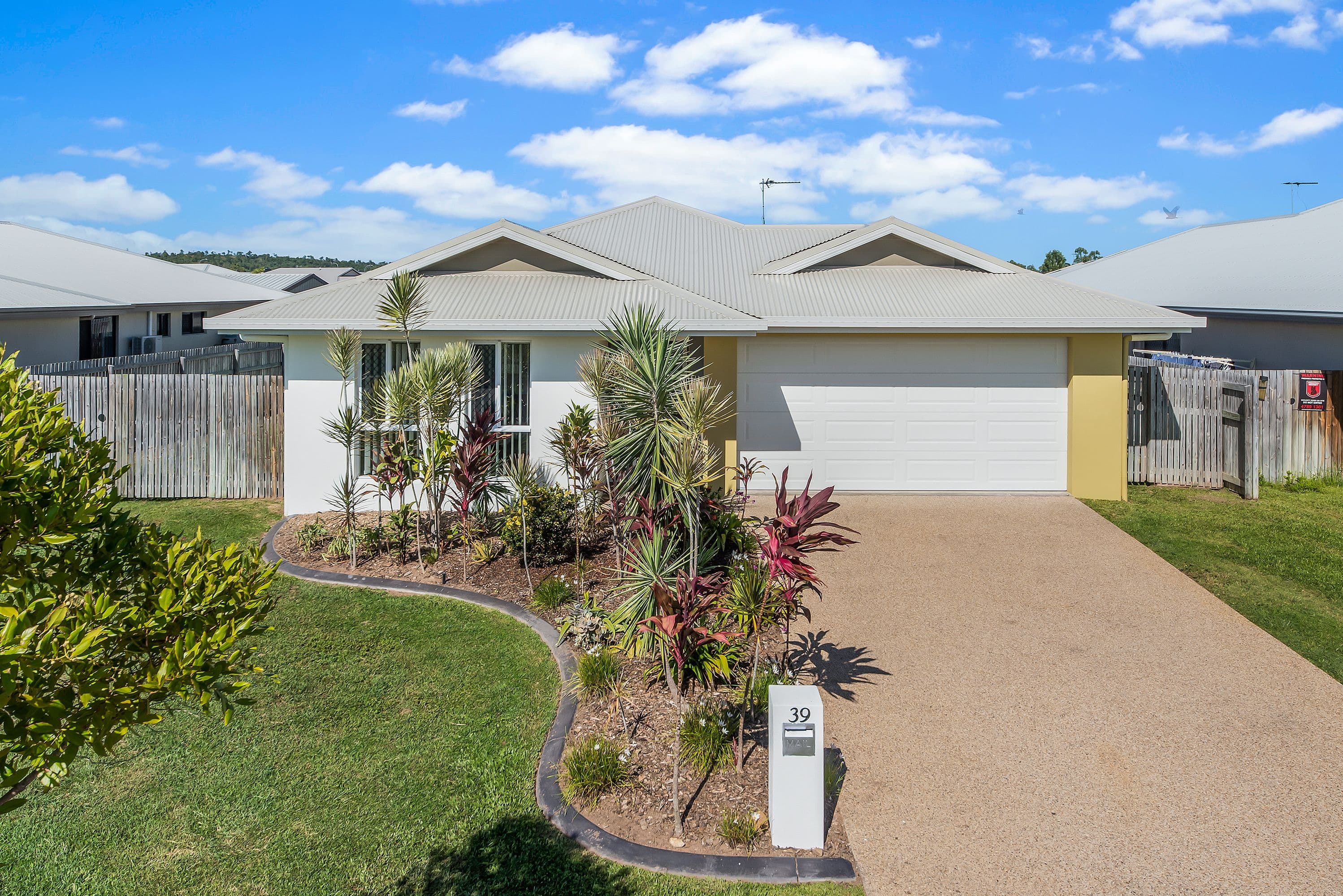 39 Summergold Street, Mount Low QLD 4818, Mount Low - Thumbnail 2