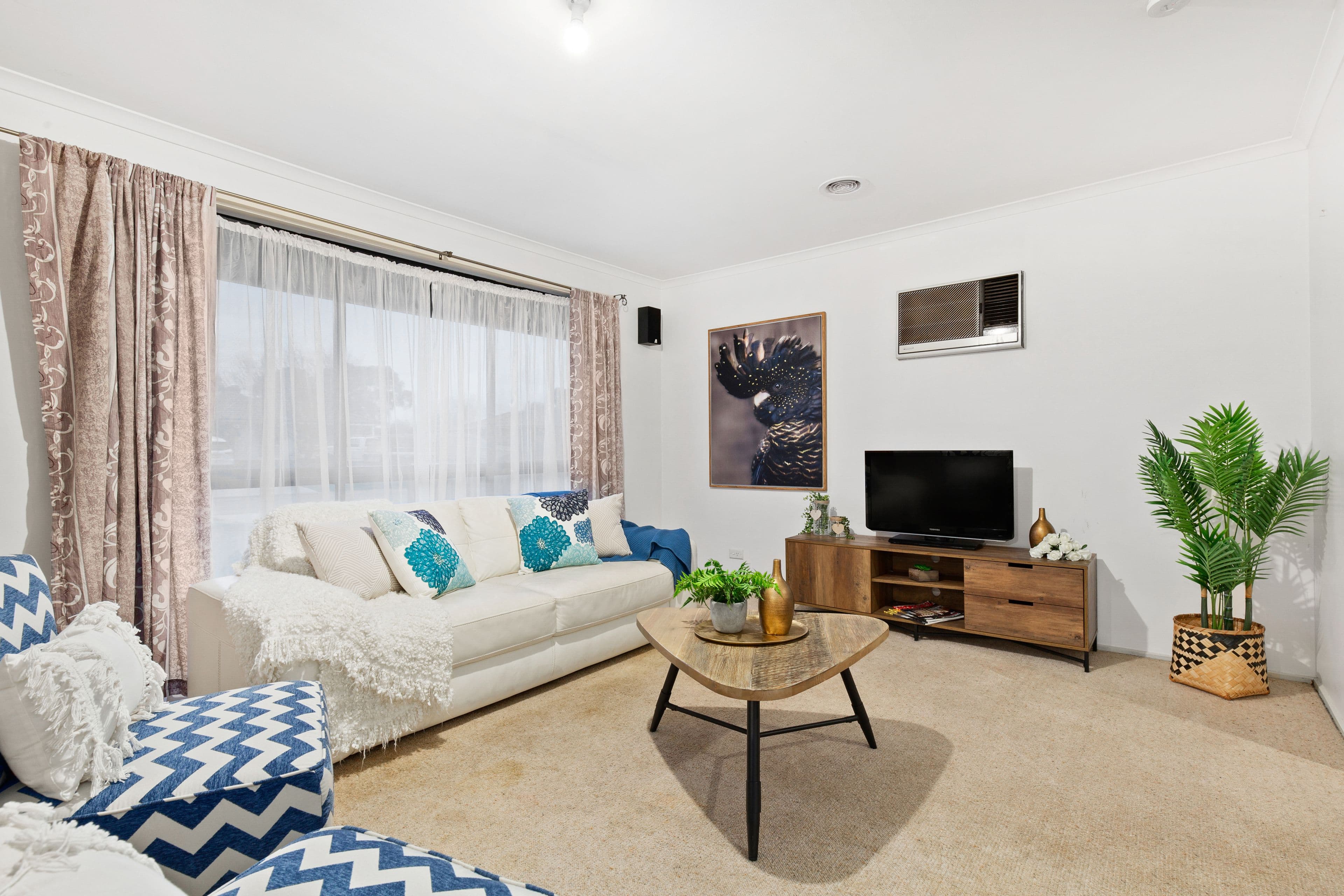 19 Bluegrass Crescent, Pakenham VIC 3810, Pakenham - Thumbnail 2