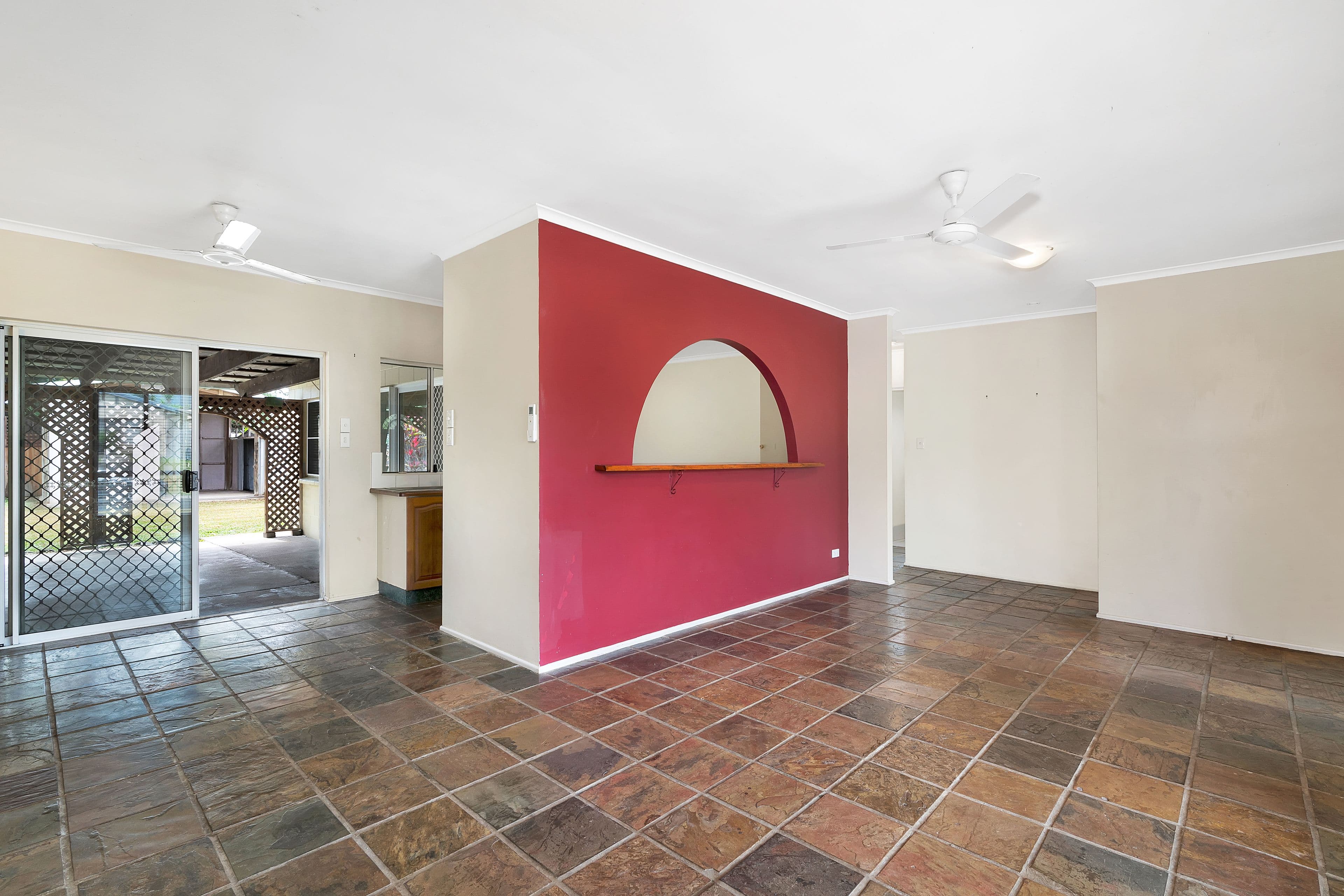 4 Valda Close, Edmonton QLD 4869, Edmonton - Thumbnail 2