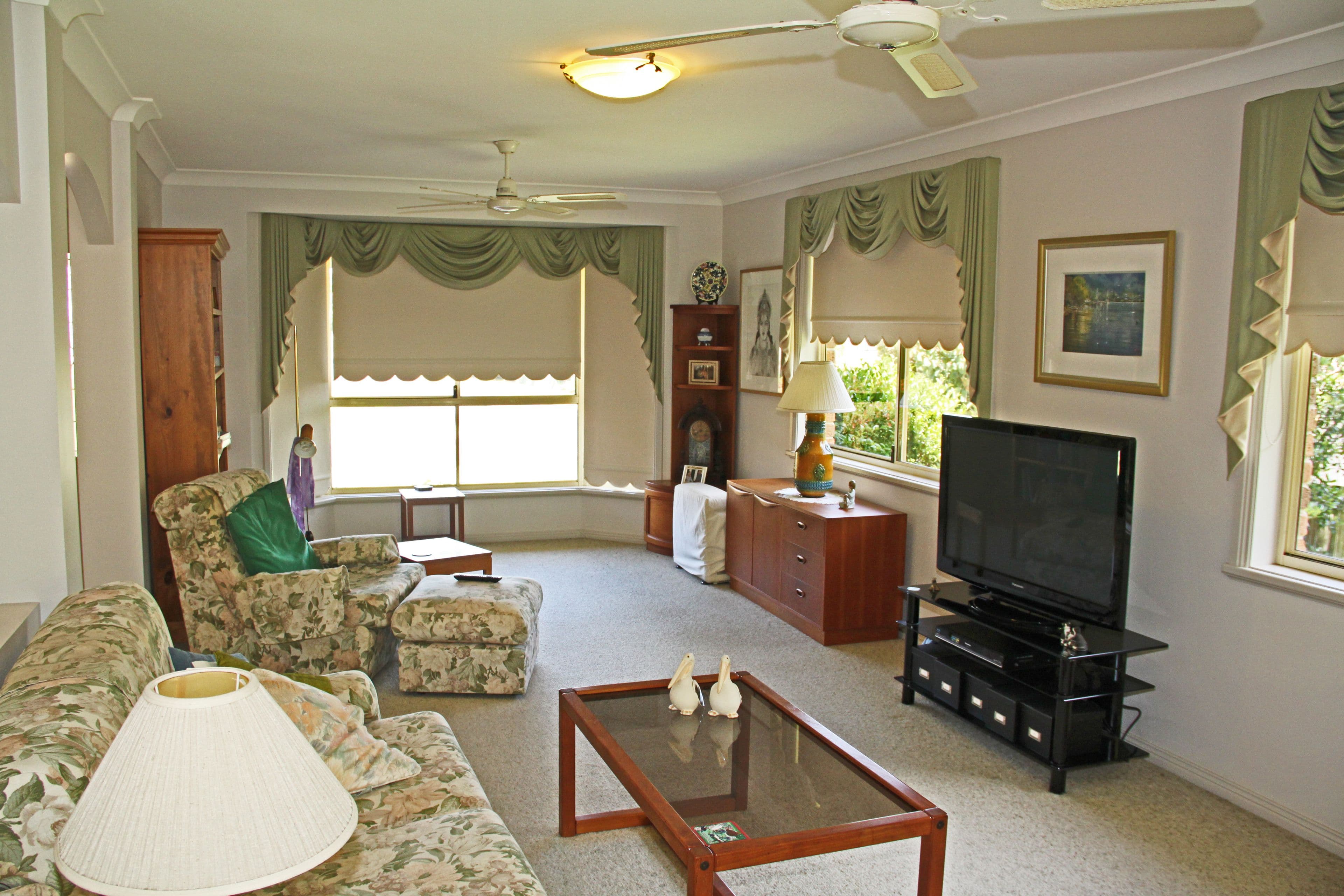 23 Ellerslie Crescent, Lakewood - Thumbnail 8