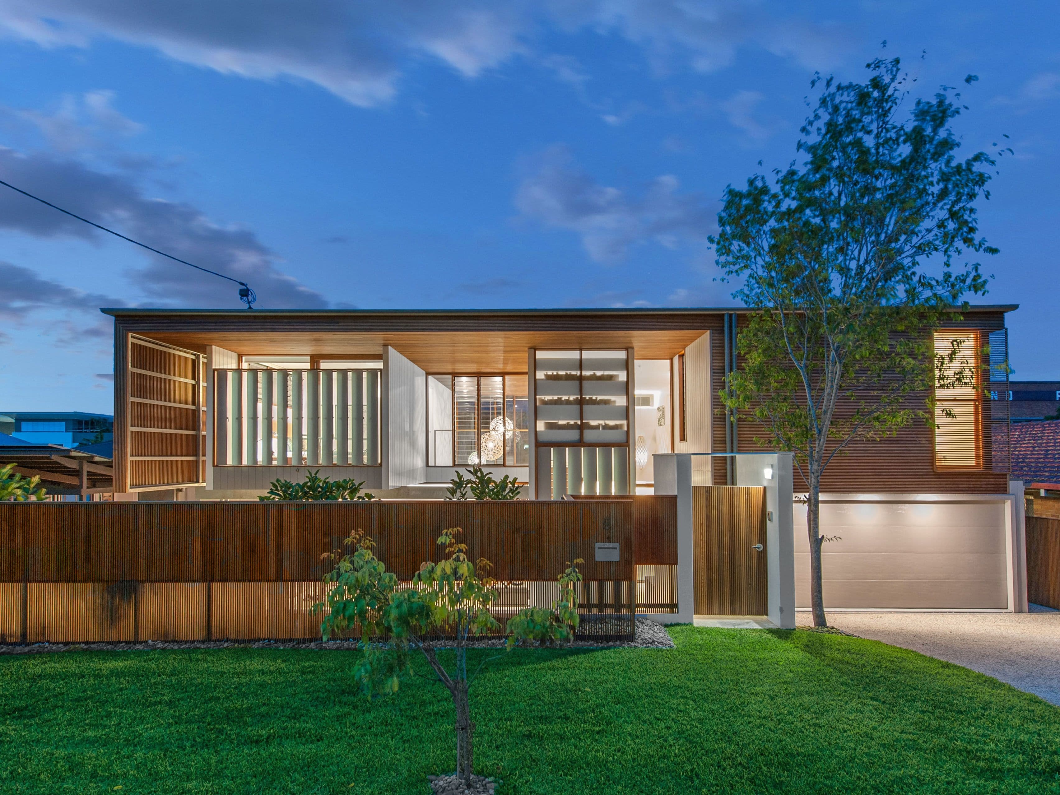 9 Waverley Street, Teneriffe QLD 4005, Teneriffe - Image 1