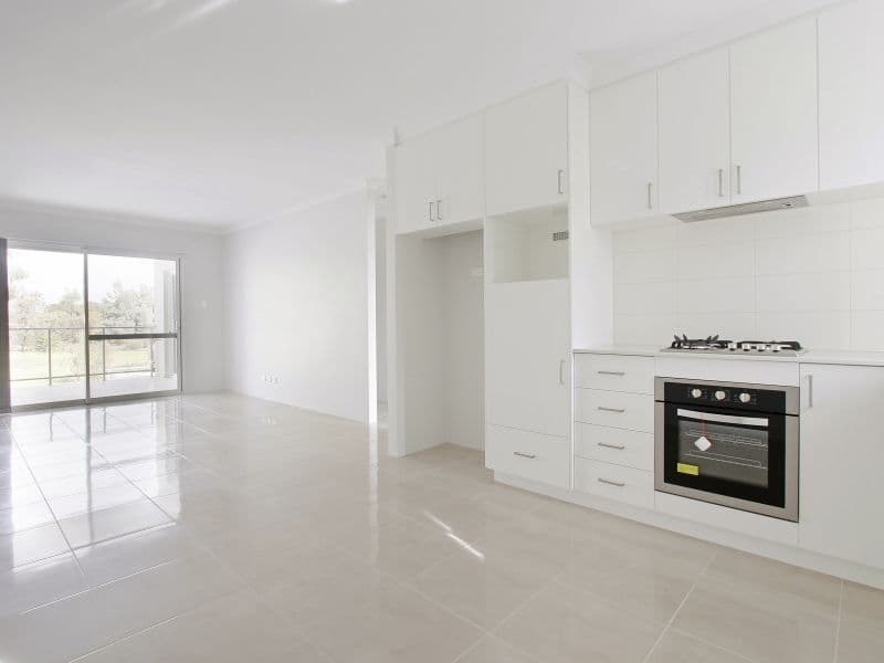 6/2 Wallace Street, Belmont WA 6104, Belmont - Image 1