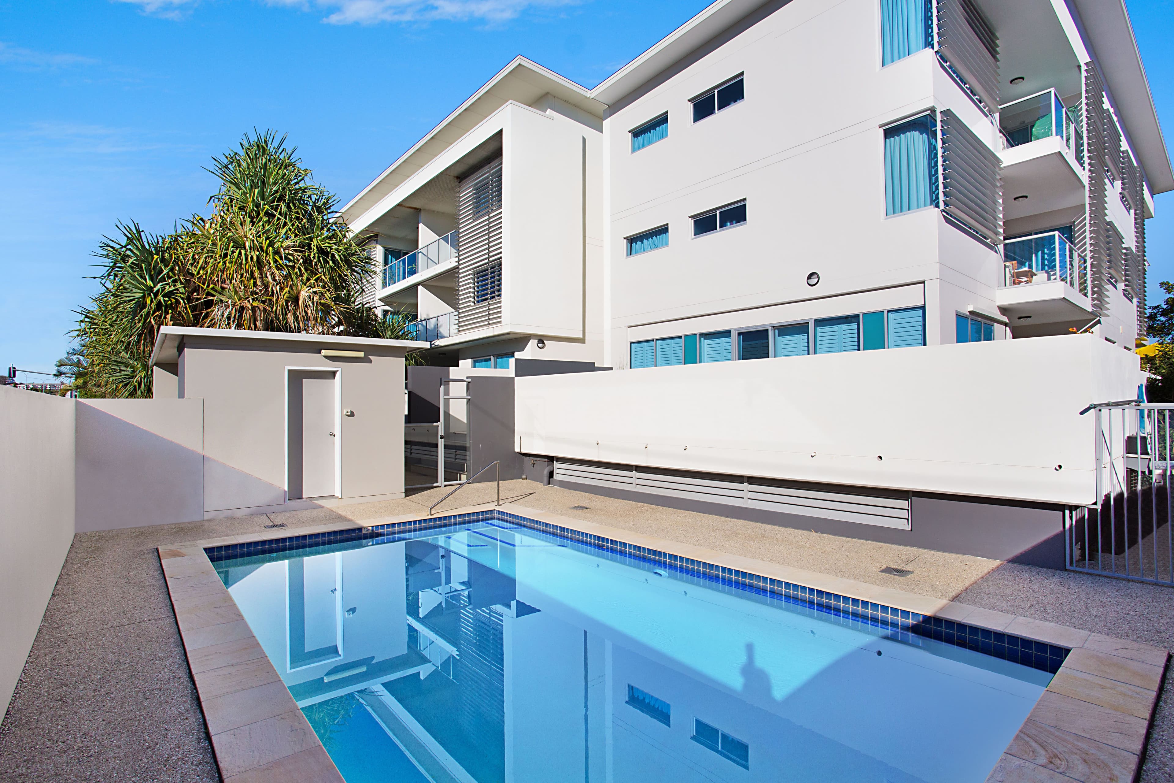 2 'Sunrise Cove' 2312 Gold Coast Highway, Mermaid Beach QLD 4218, Mermaid Beach - Thumbnail 8