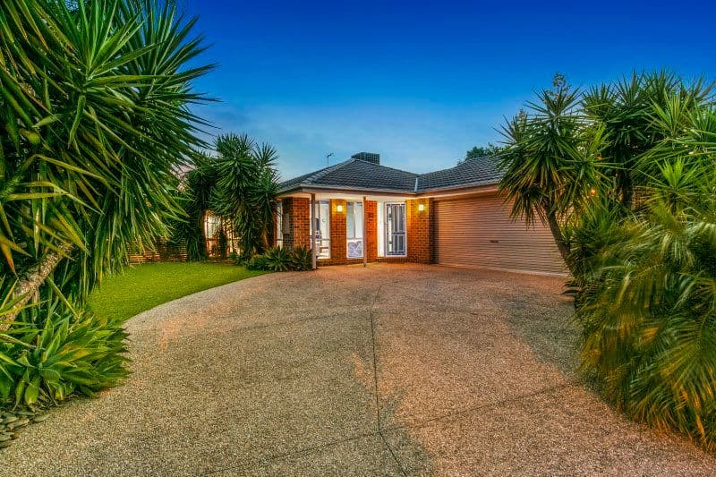 24 Diamond Parade, Skye VIC 3977, Skye - Image 1