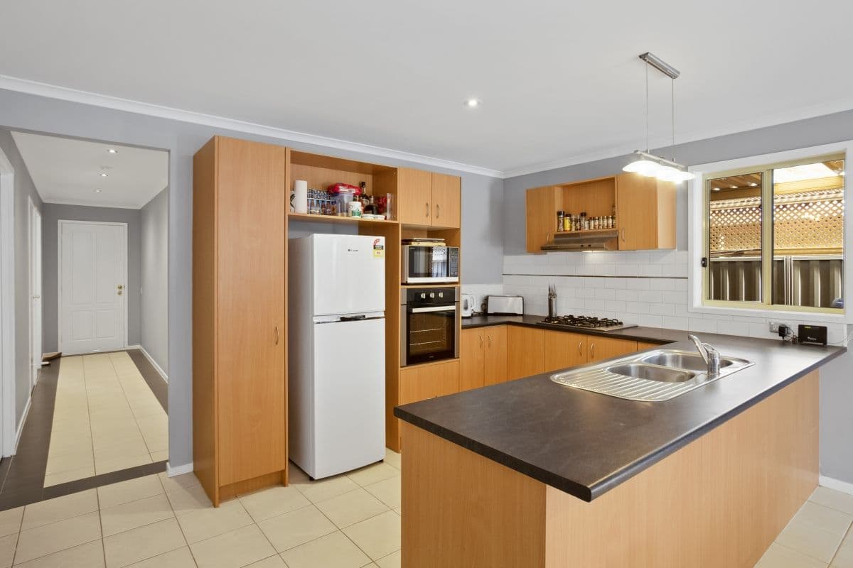 14 Pandelis Boulevard, Tarneit VIC 3029, Tarneit - Thumbnail 4