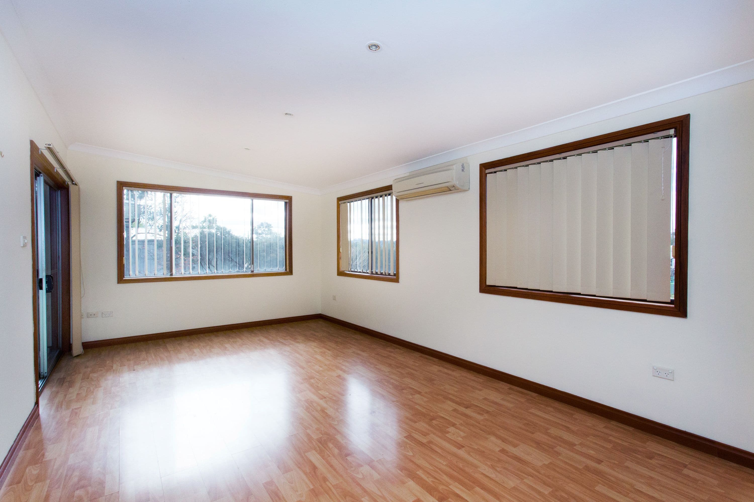 54 Hartley Street, Cowra - Thumbnail 2