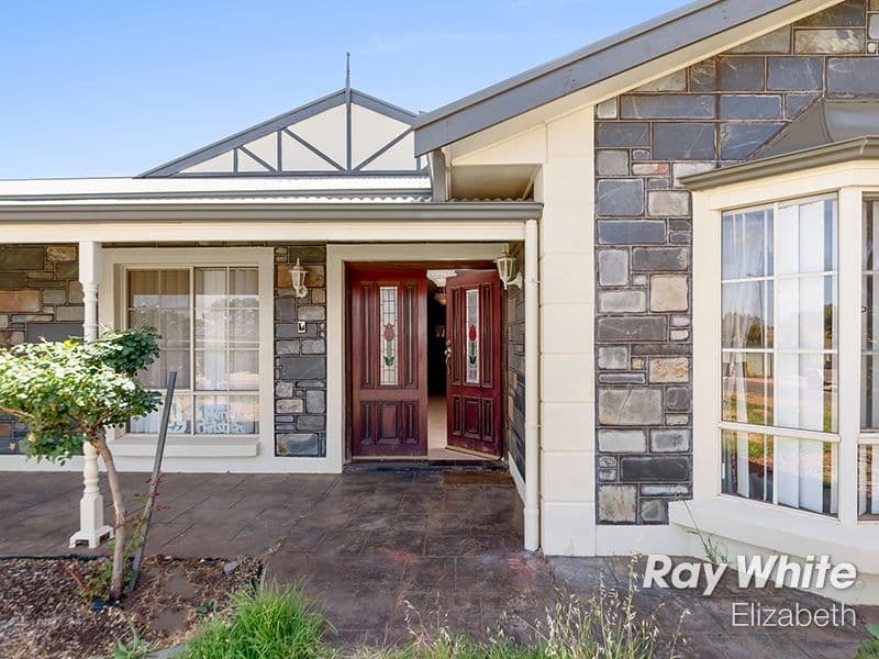 15 Zurich Road, Craigmore SA 5114, Craigmore - Thumbnail 3