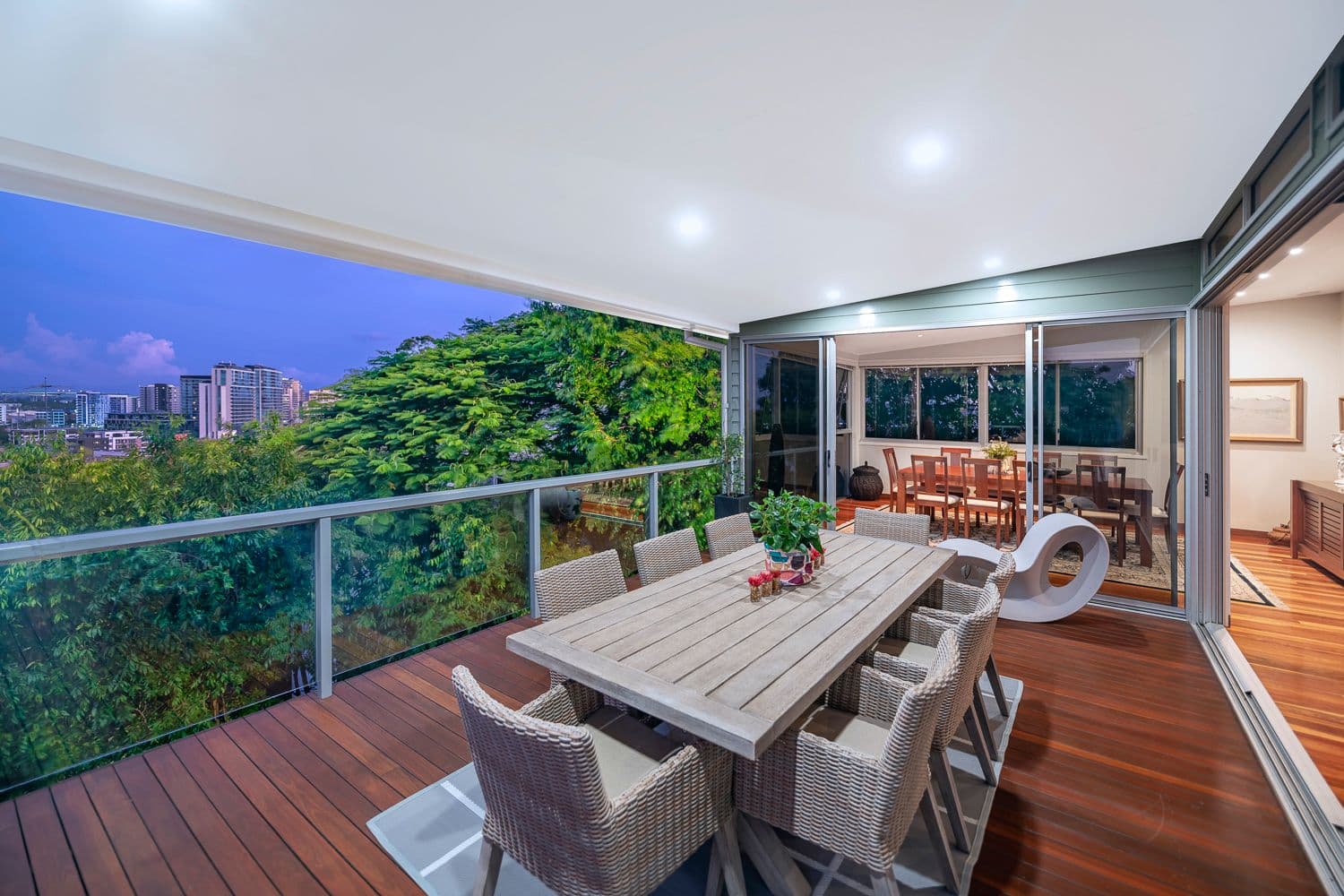 52 Markwell Street, Hamilton QLD 4007, Hamilton - Thumbnail 2