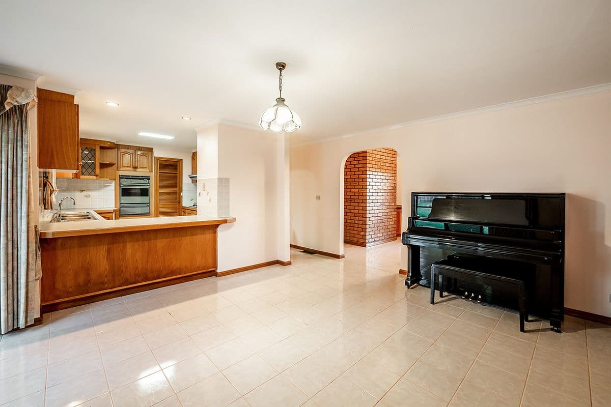 16 Munro Close, Hampton Park VIC 3976, Hampton Park - Thumbnail 5