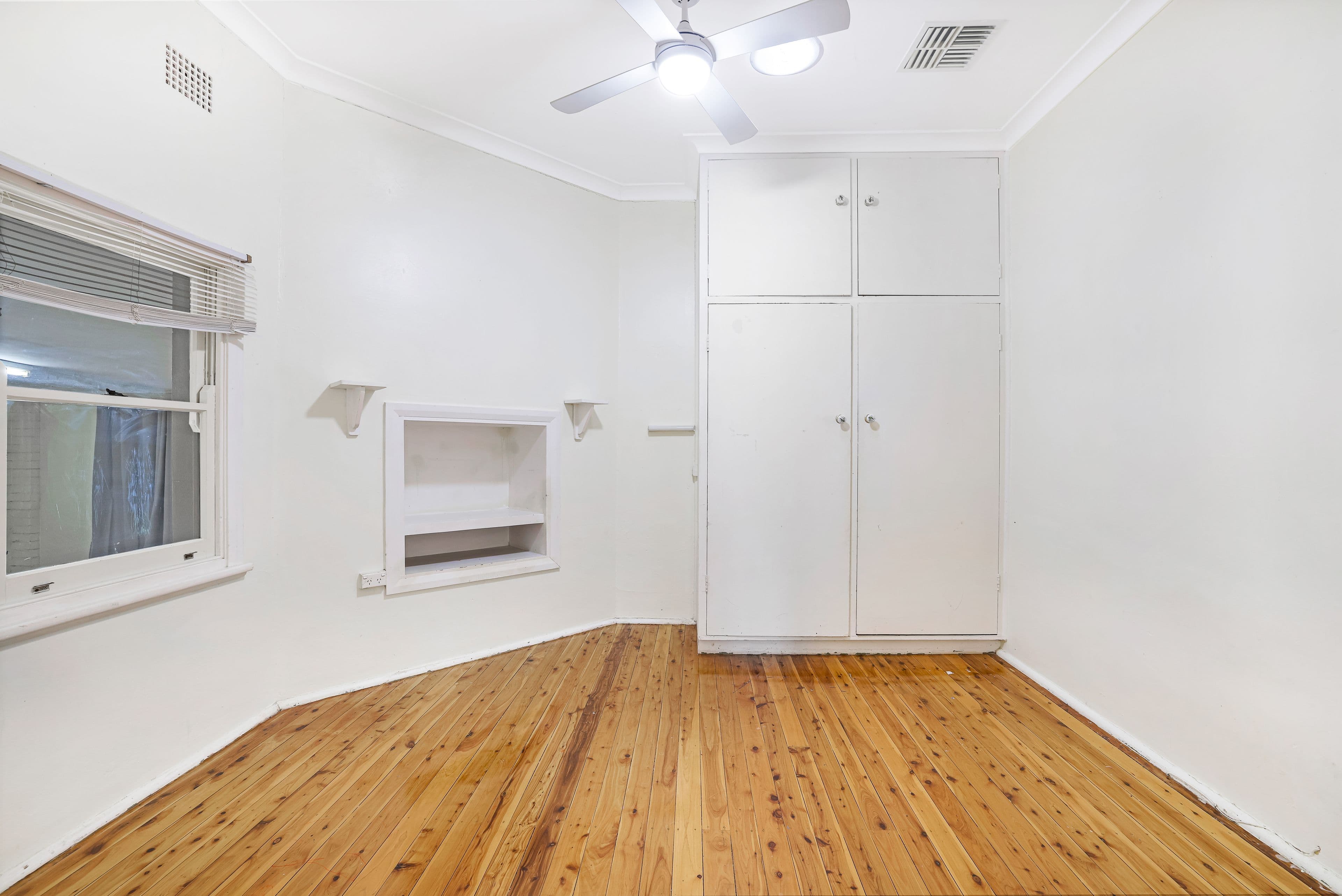 52 Dowell Avenue, Tamworth NSW 2340, Tamworth - Thumbnail 4