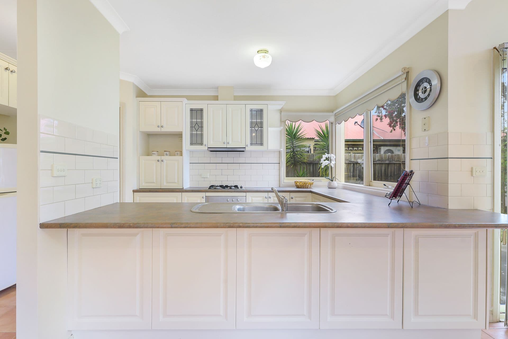 15 Wilona Way, Berwick VIC 3806, Berwick - Thumbnail 2