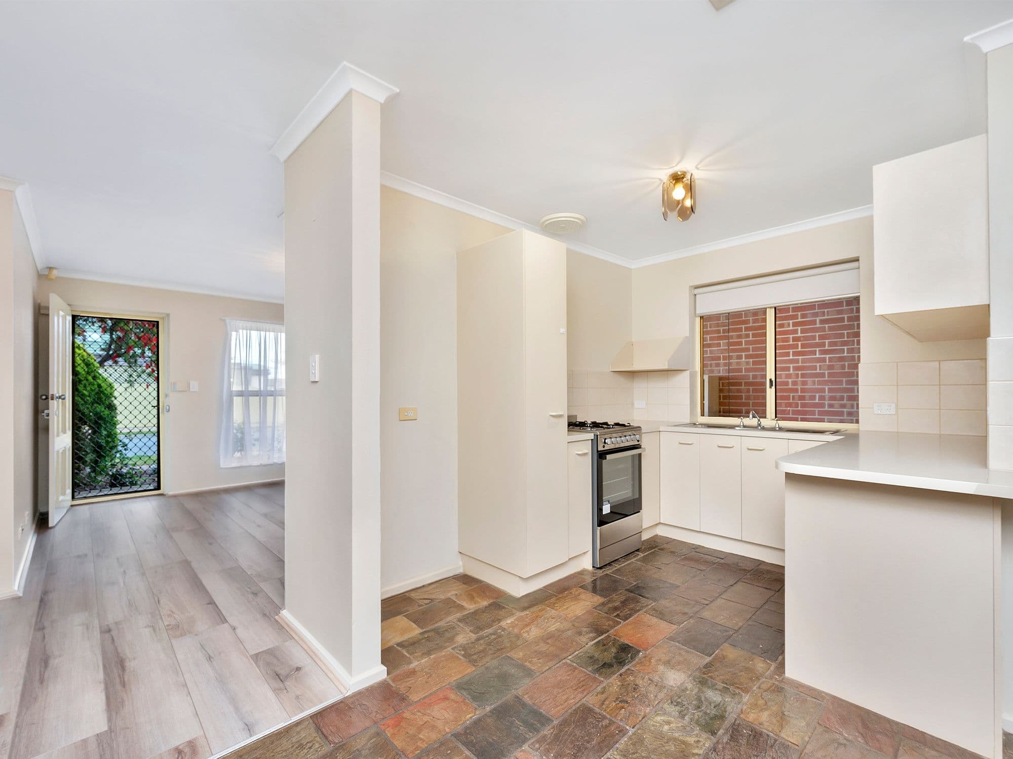 43 Olive Street, Largs Bay SA 5016, Largs Bay - Thumbnail 3