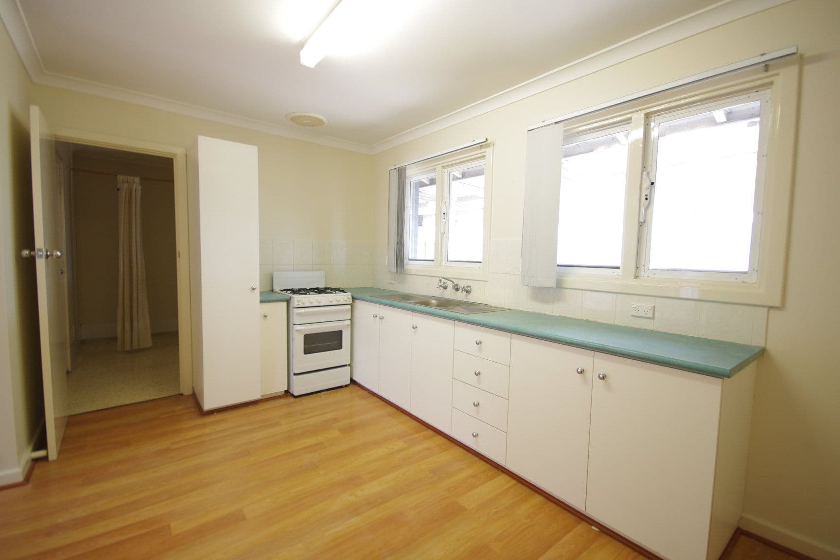 24A Pelham Way, Girrawheen WA 6064, Girrawheen - Thumbnail 4