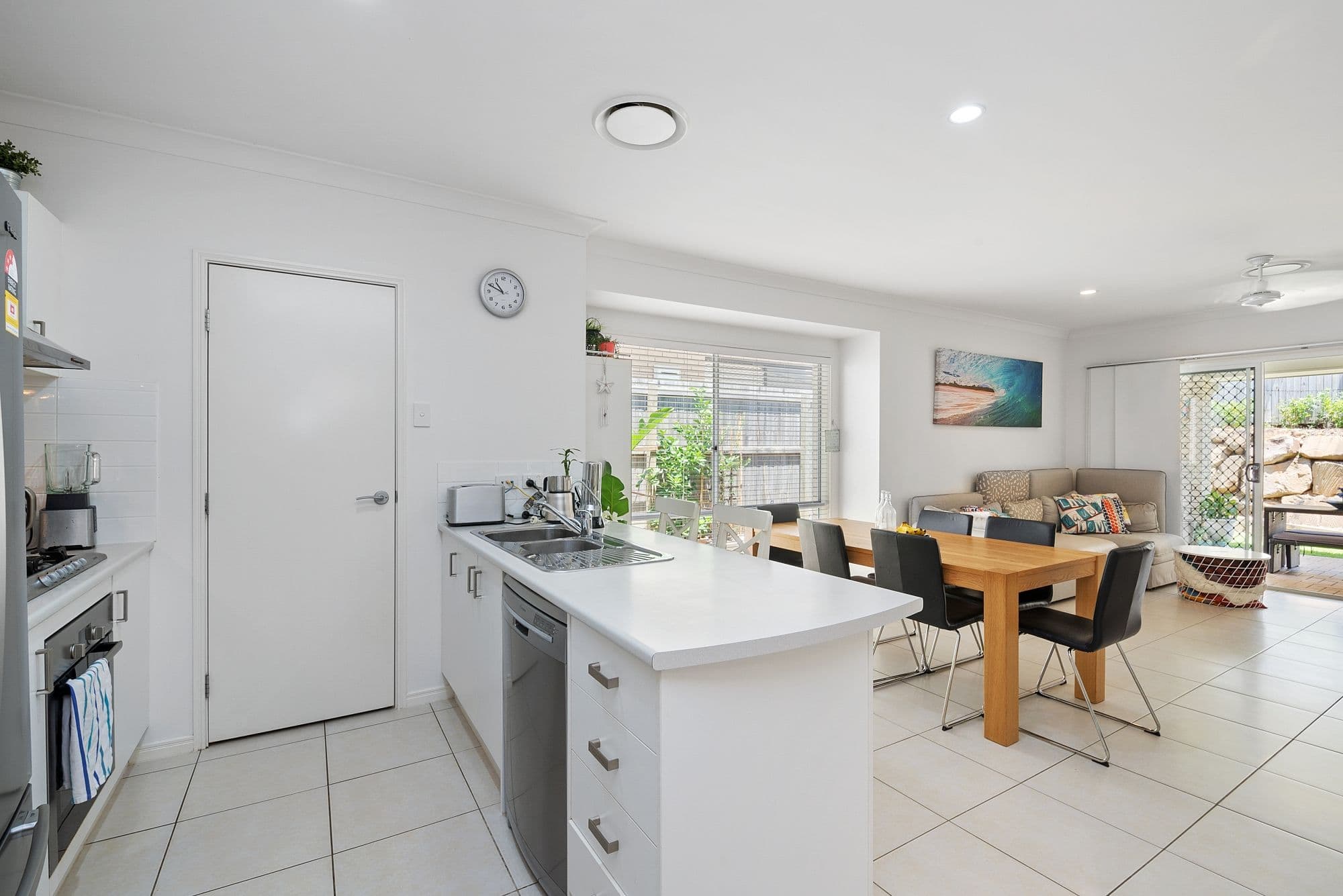 92 Mackintosh Drive, North Lakes QLD 4509, North Lakes - Thumbnail 3