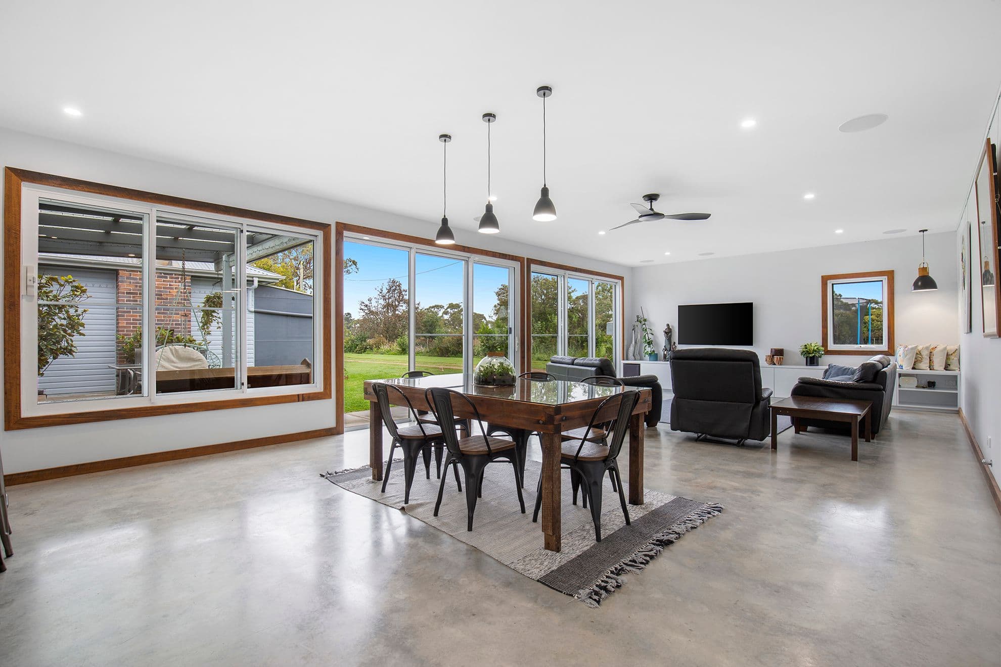 11 Mills Road, Armidale NSW 2350, Armidale - Thumbnail 4