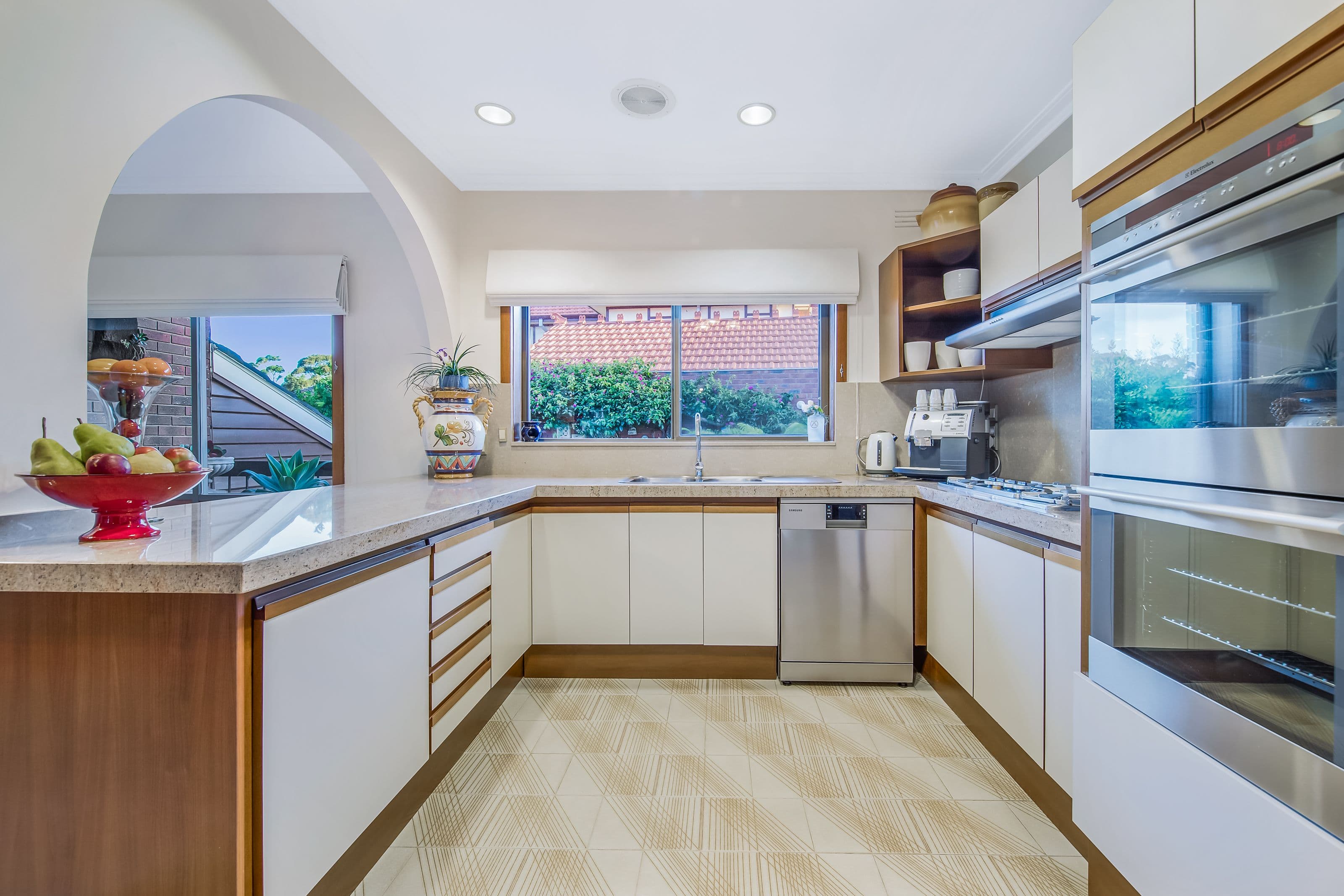 1 Iverna Close, Mulgrave VIC 3170, Mulgrave - Thumbnail 5