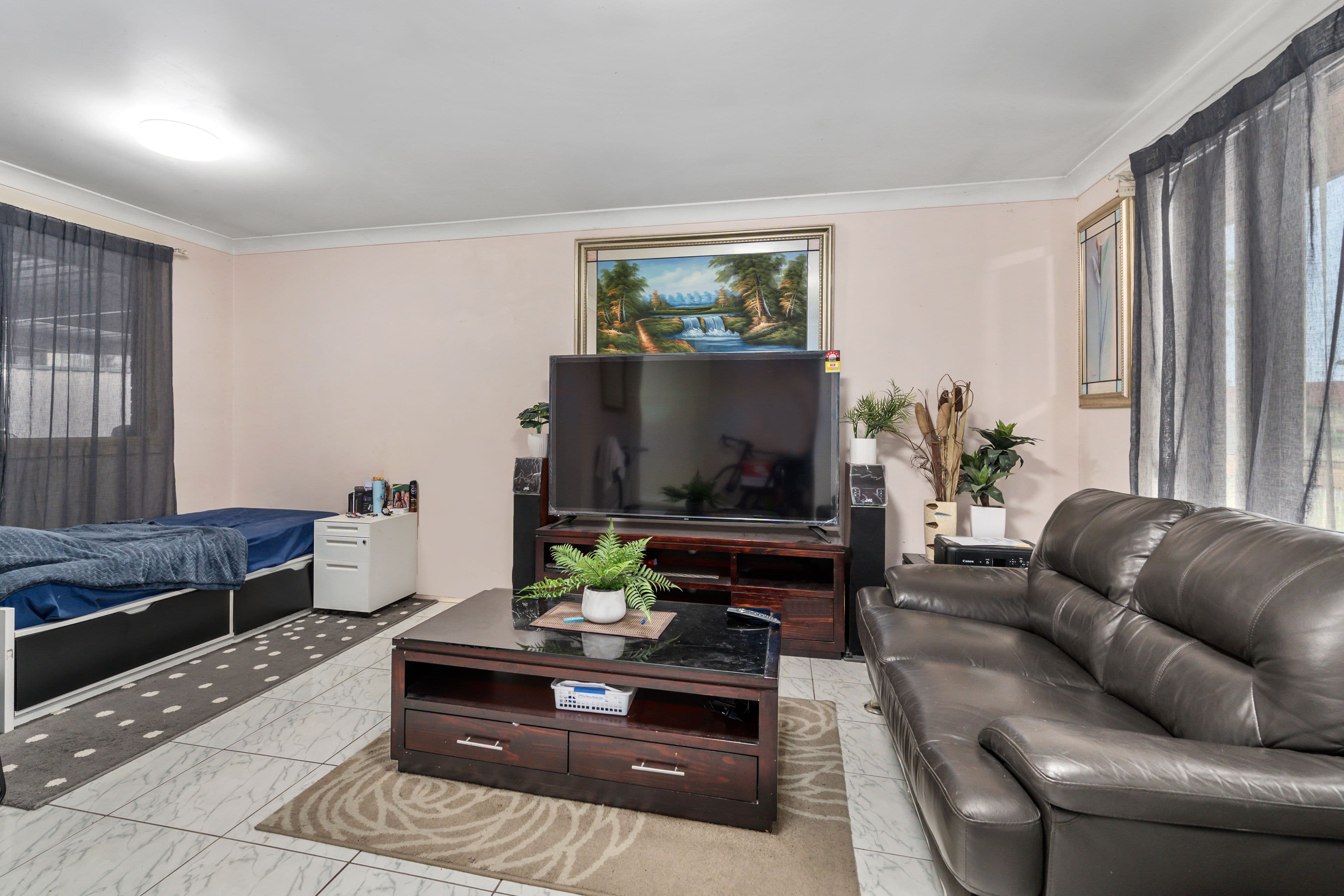 4 Woodley Crescent, Glendenning NSW 2761, Glendenning - Thumbnail 2