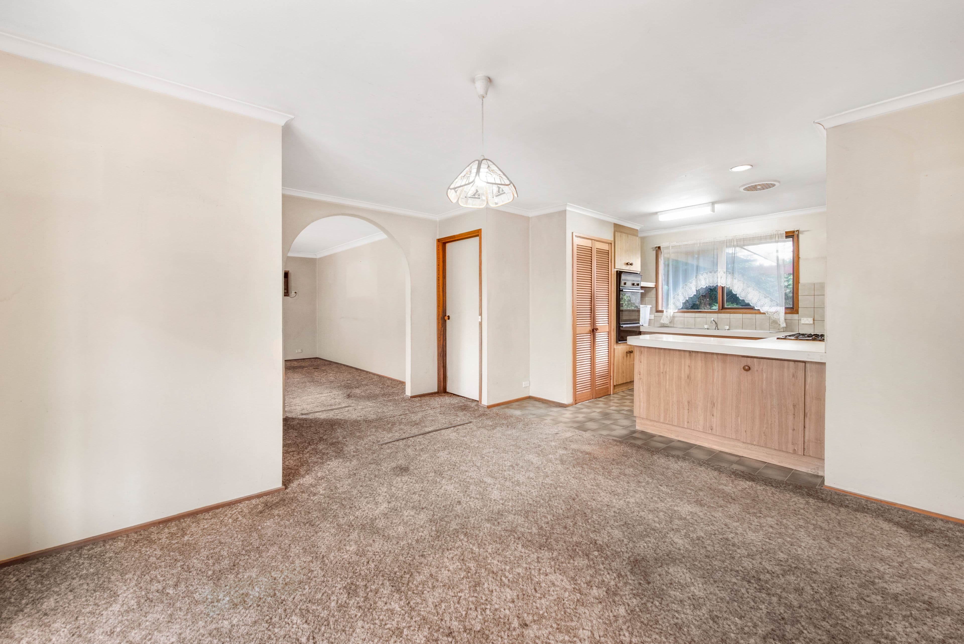 8 Ashton Place, Pakenham VIC 3810, Pakenham - Thumbnail 3