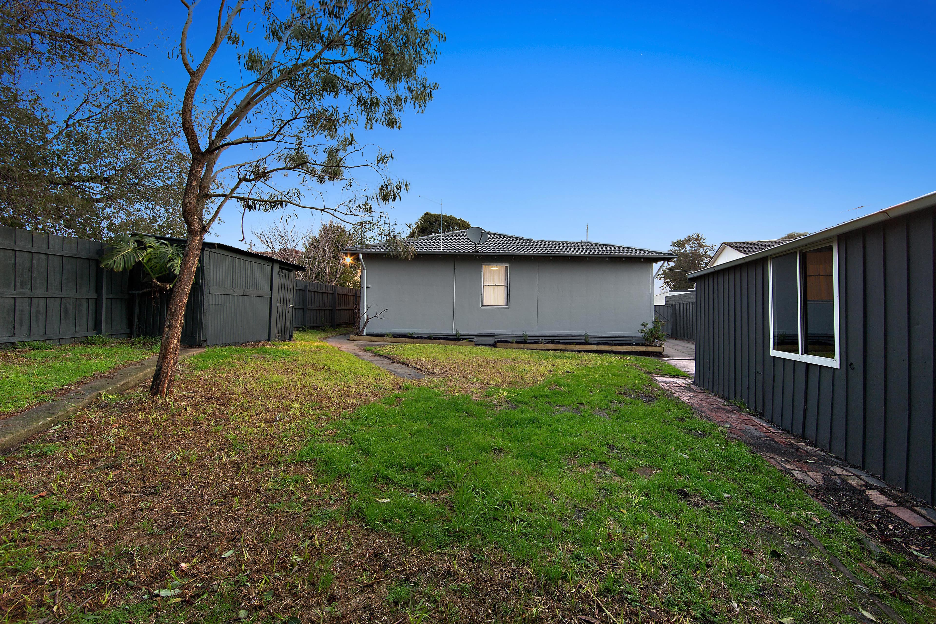 77 Monterey Boulevard, Frankston North VIC 3200, Frankston North - Thumbnail 8