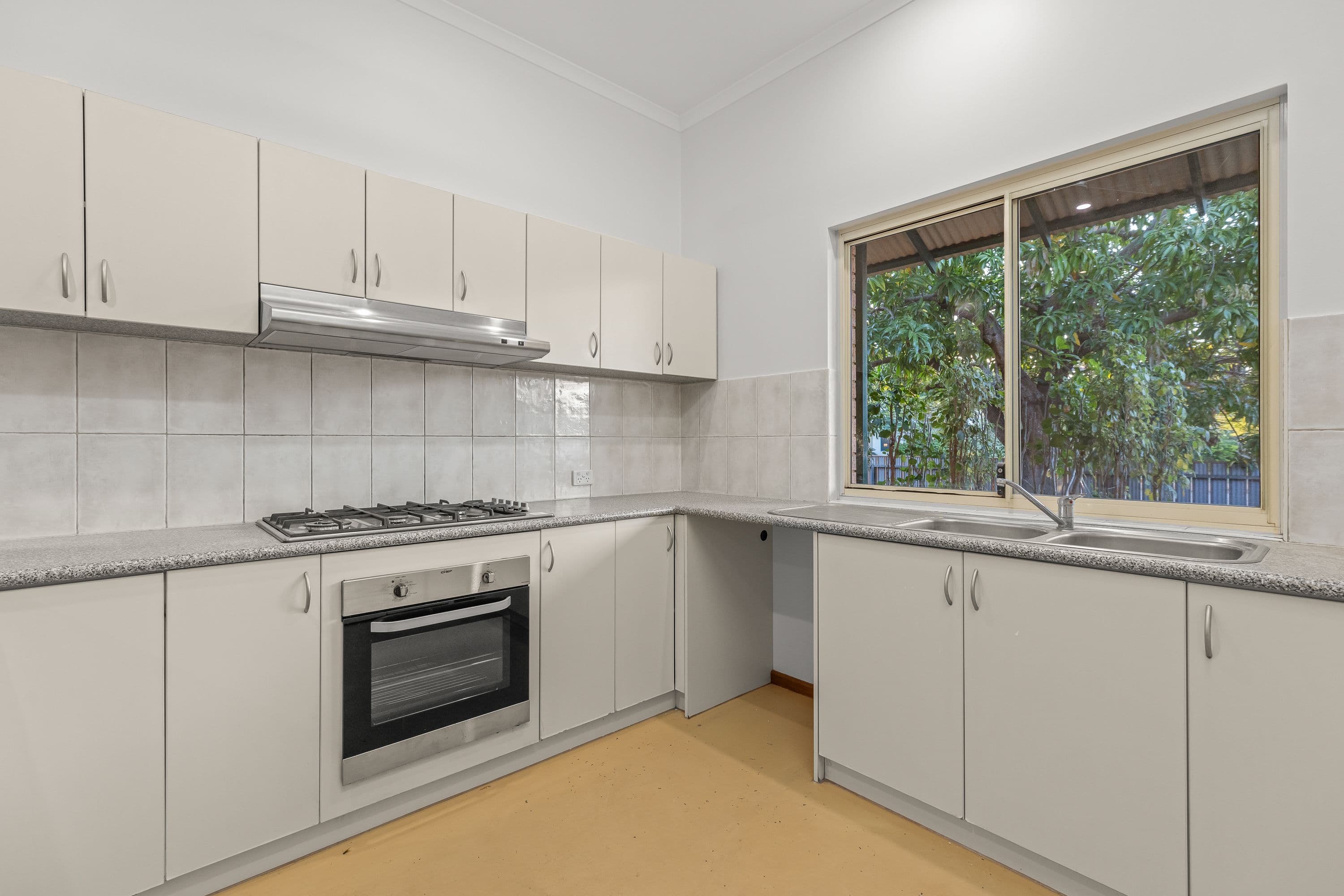140 Sanderling Drive, Djugun WA 6725, Djugun - Thumbnail 5