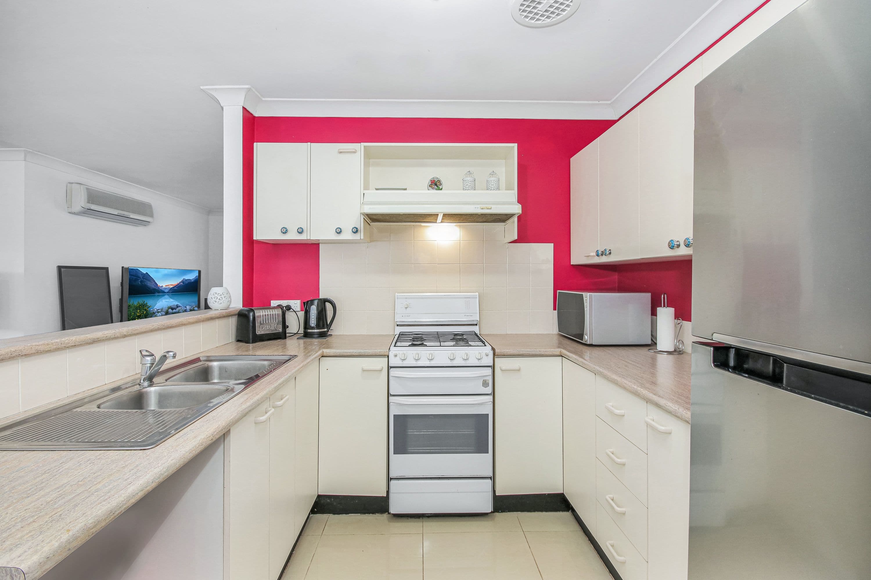 1A Ironbark Crescent, Blacktown NSW 2148, Blacktown - Thumbnail 6