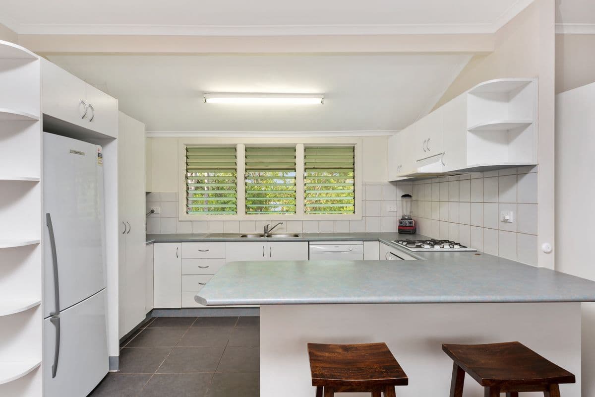 29 Oliver Street, Rapid Creek NT 0810, Rapid Creek - Thumbnail 2