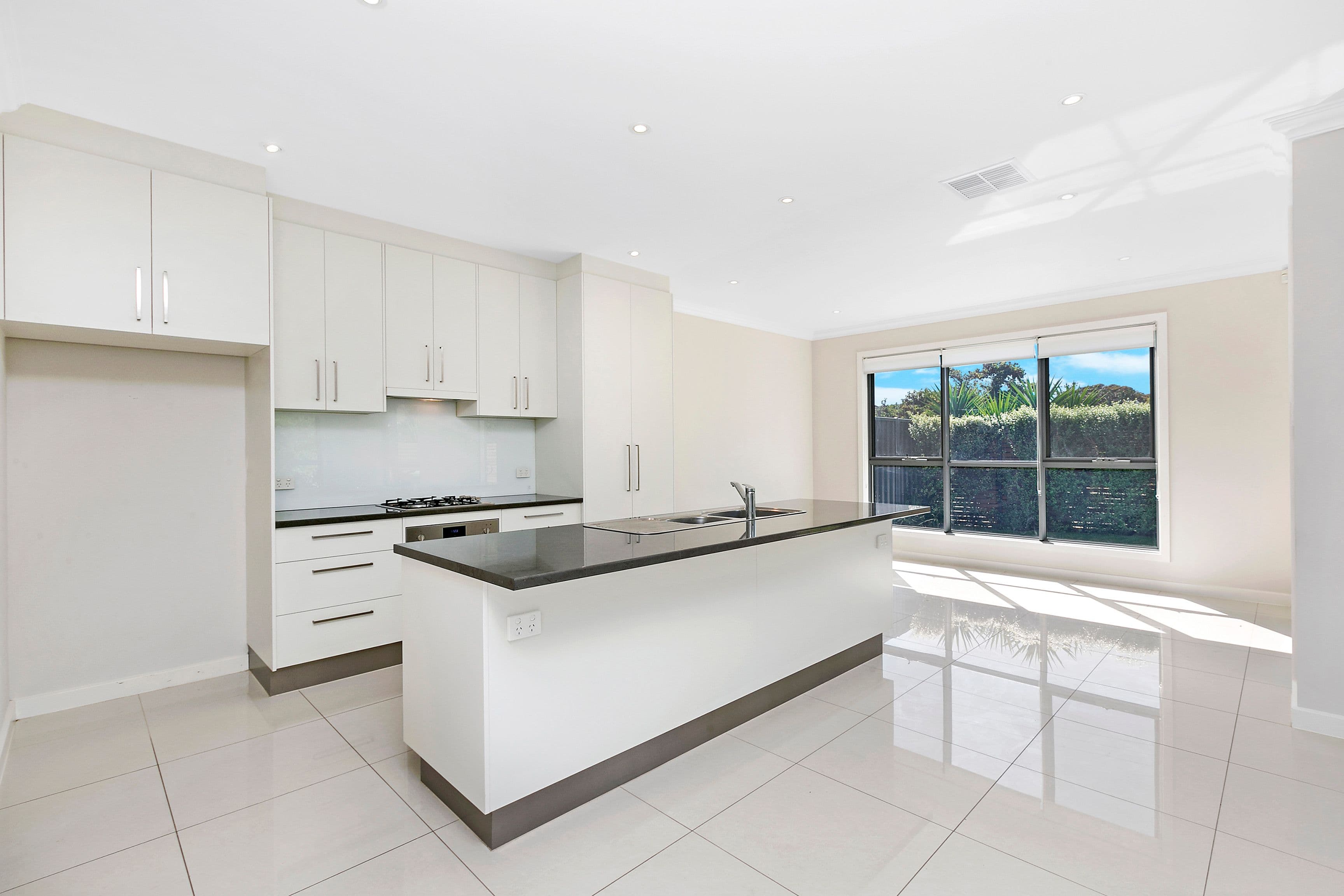 17 Salter Crescent, Port Noarlunga SA 5167, Port Noarlunga - Thumbnail 5