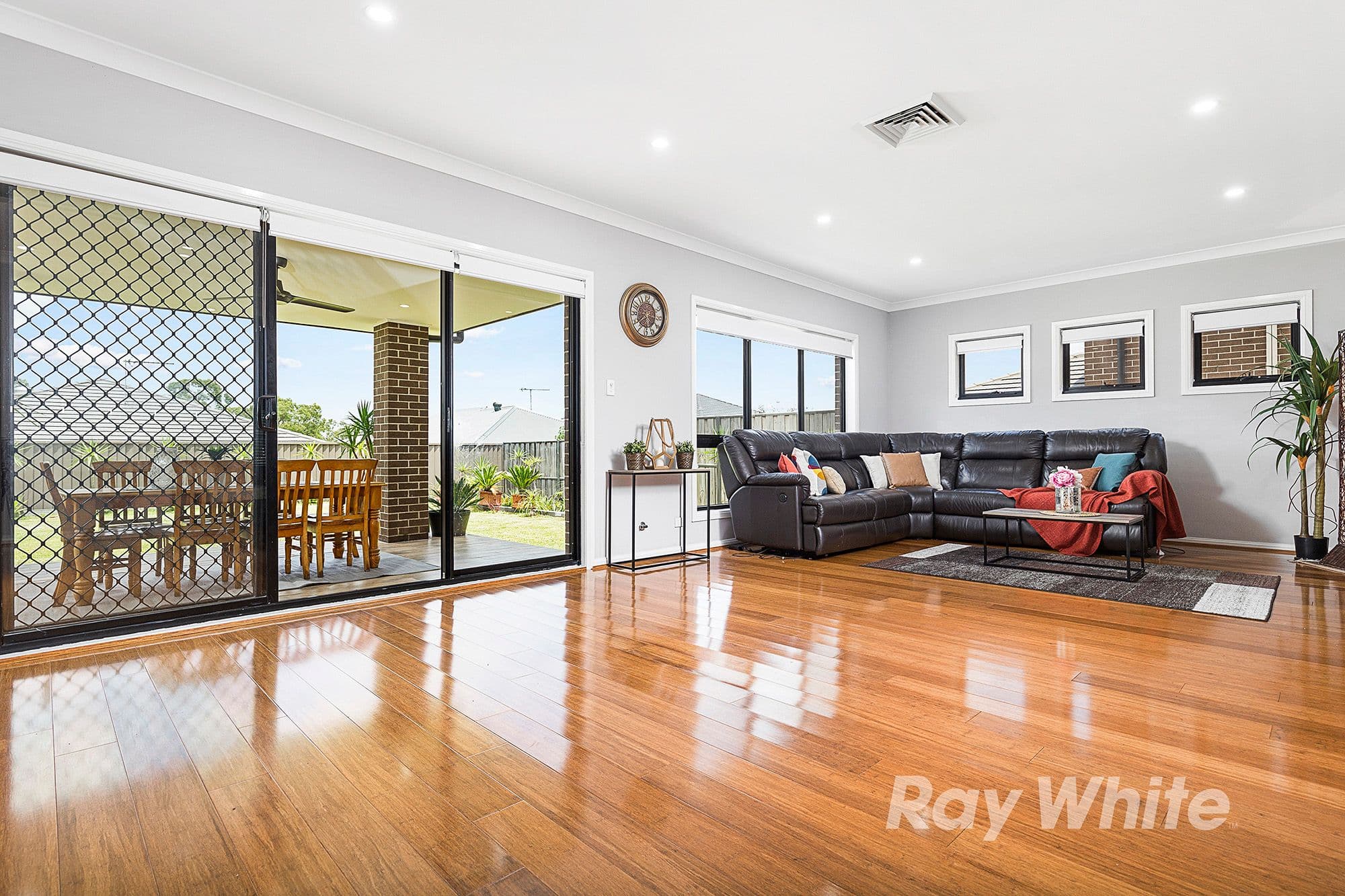14 Hillview Road, Kellyville NSW 2155, Kellyville - Thumbnail 7